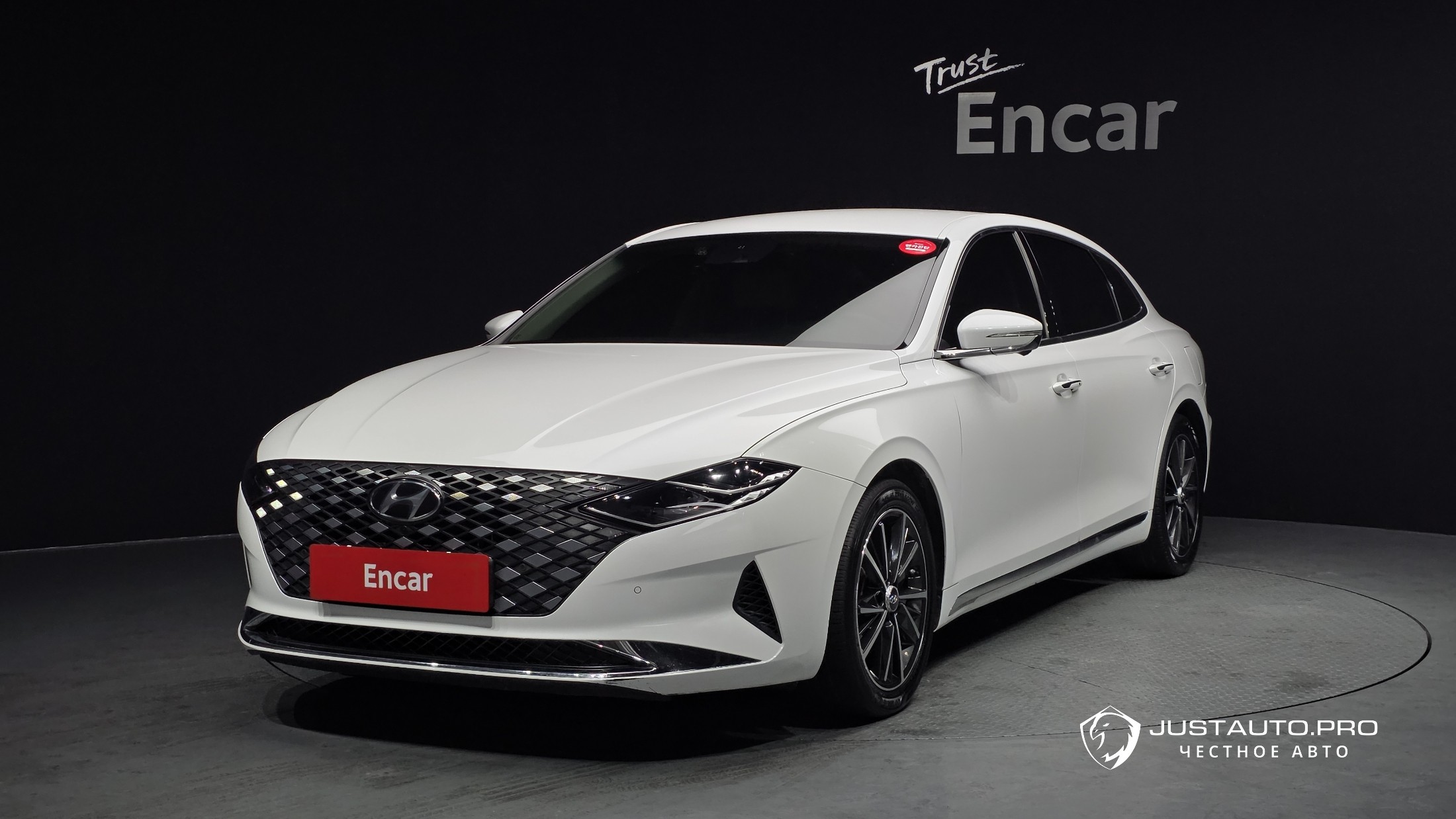 Автомобиль Hyundai Grandeur