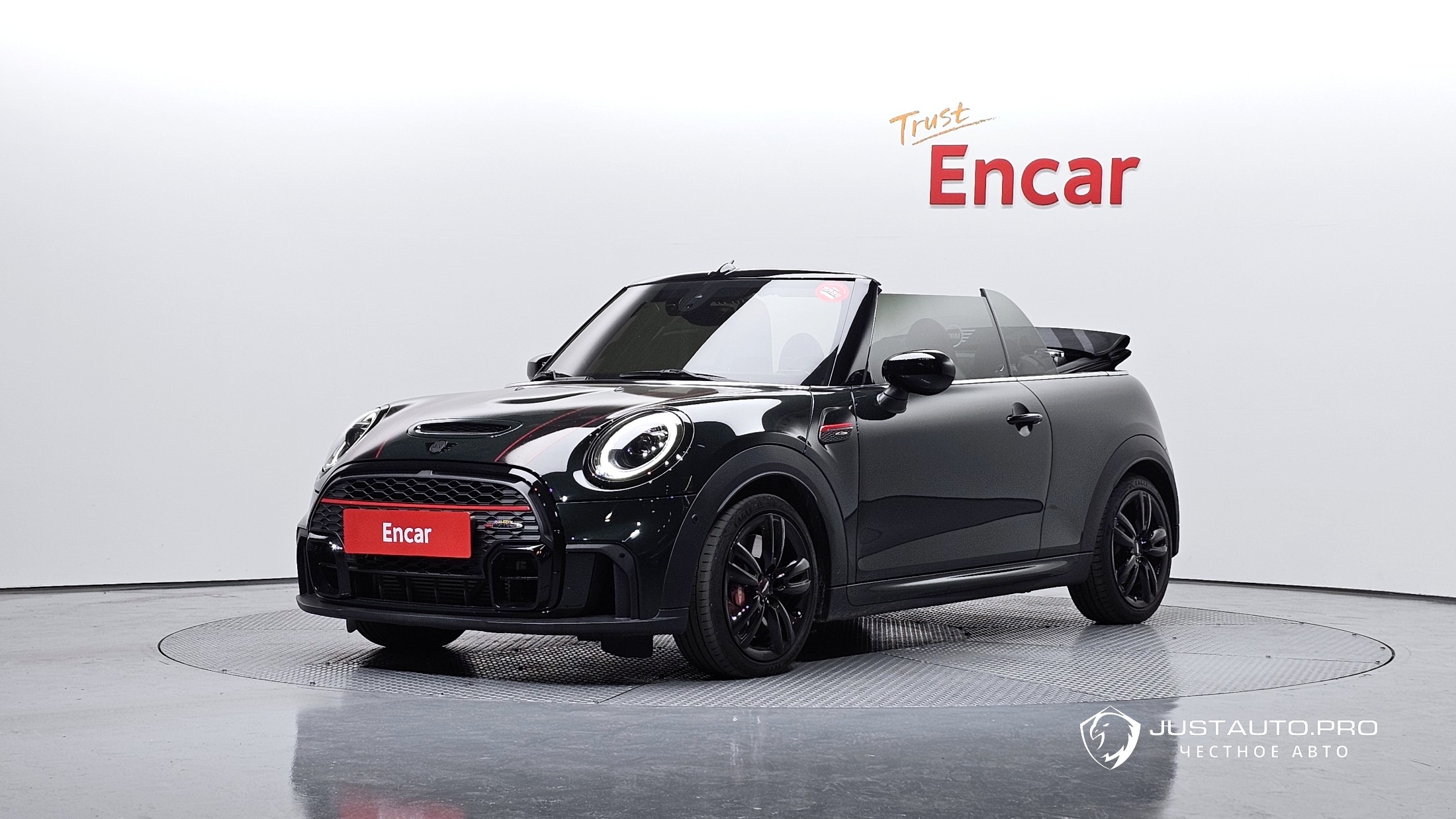 Автомобиль Mini Cooper Convertible