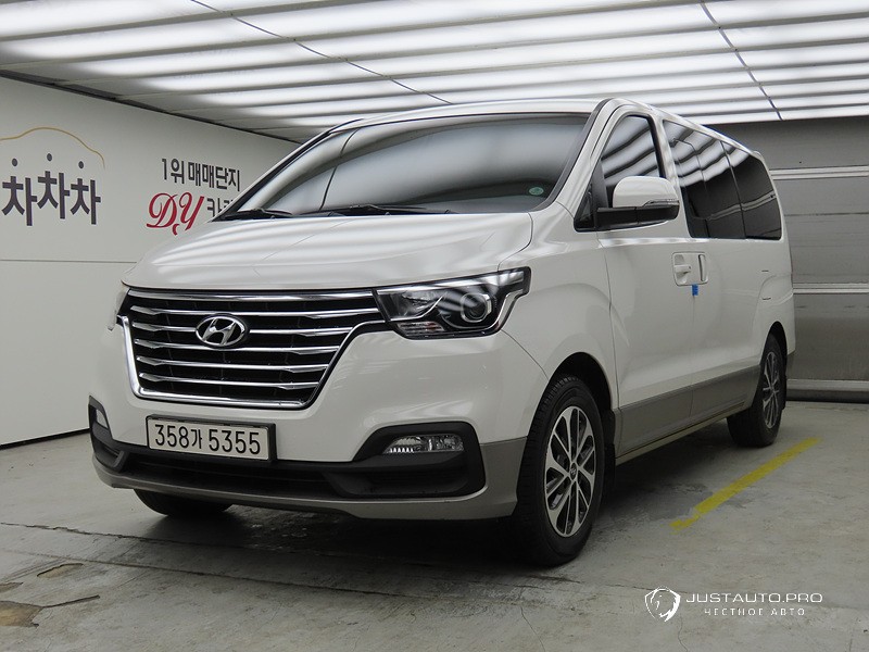 Автомобиль Hyundai Starex