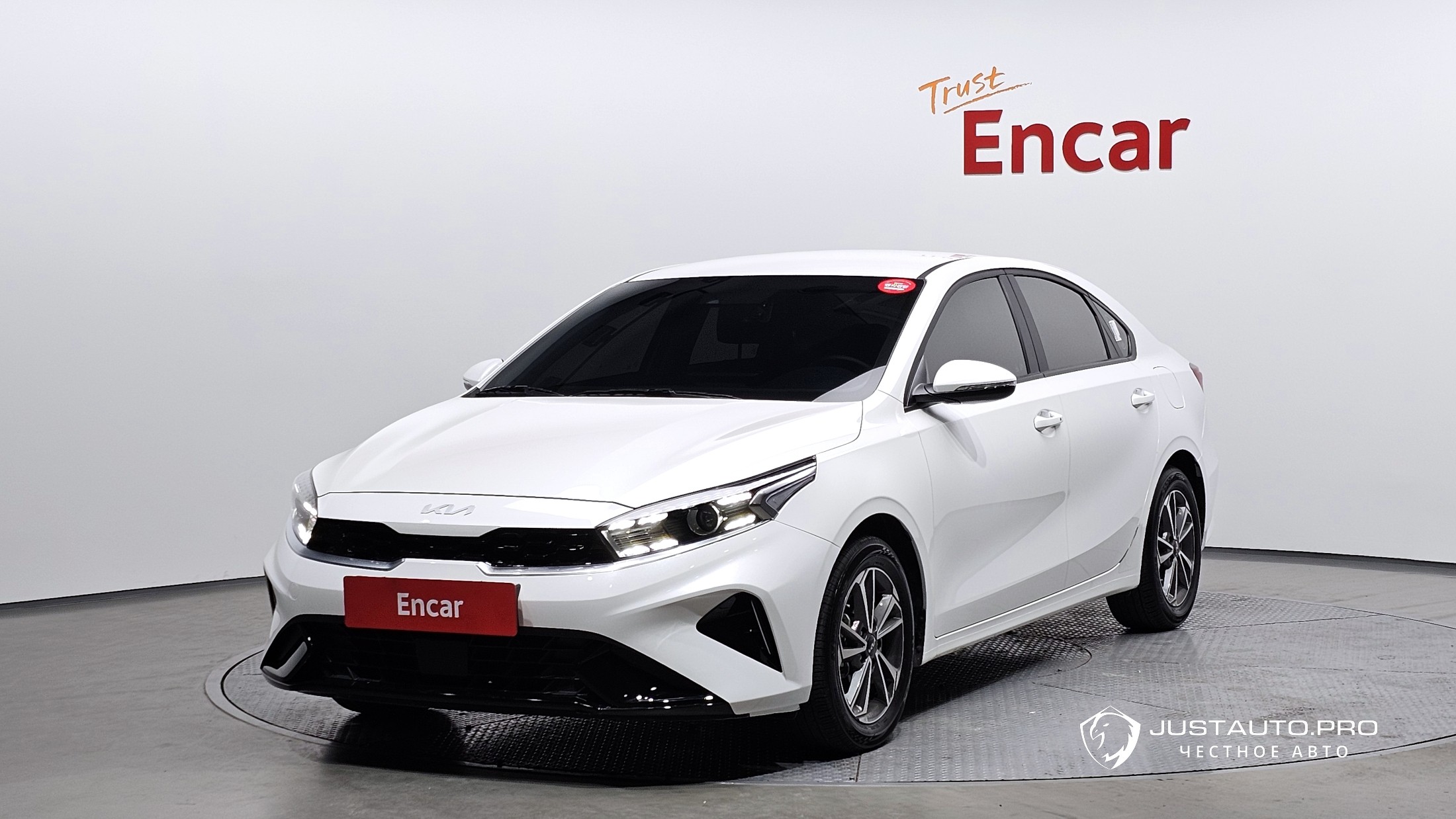 Автомобиль Kia K3