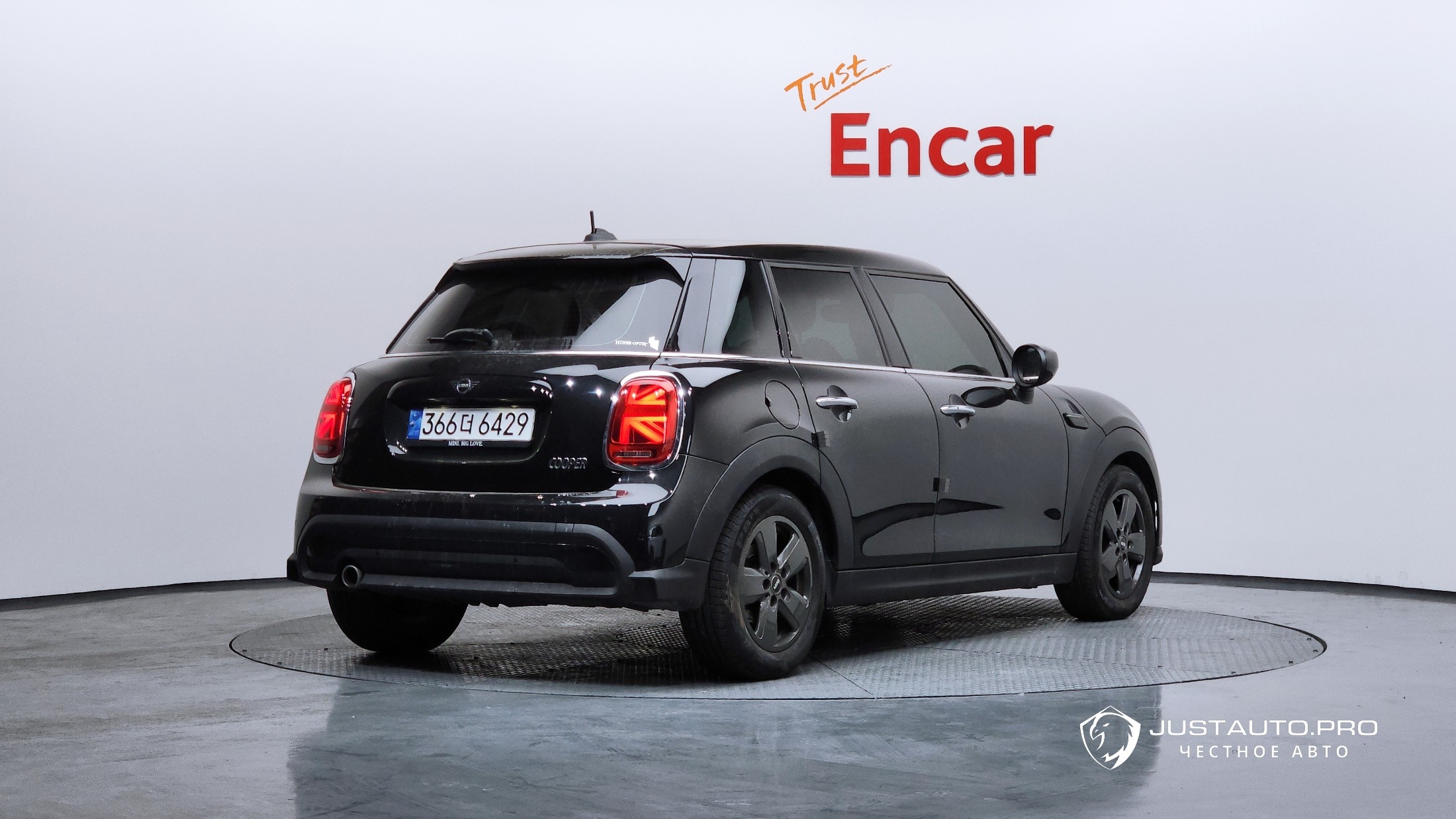 Автомобиль Mini Cooper