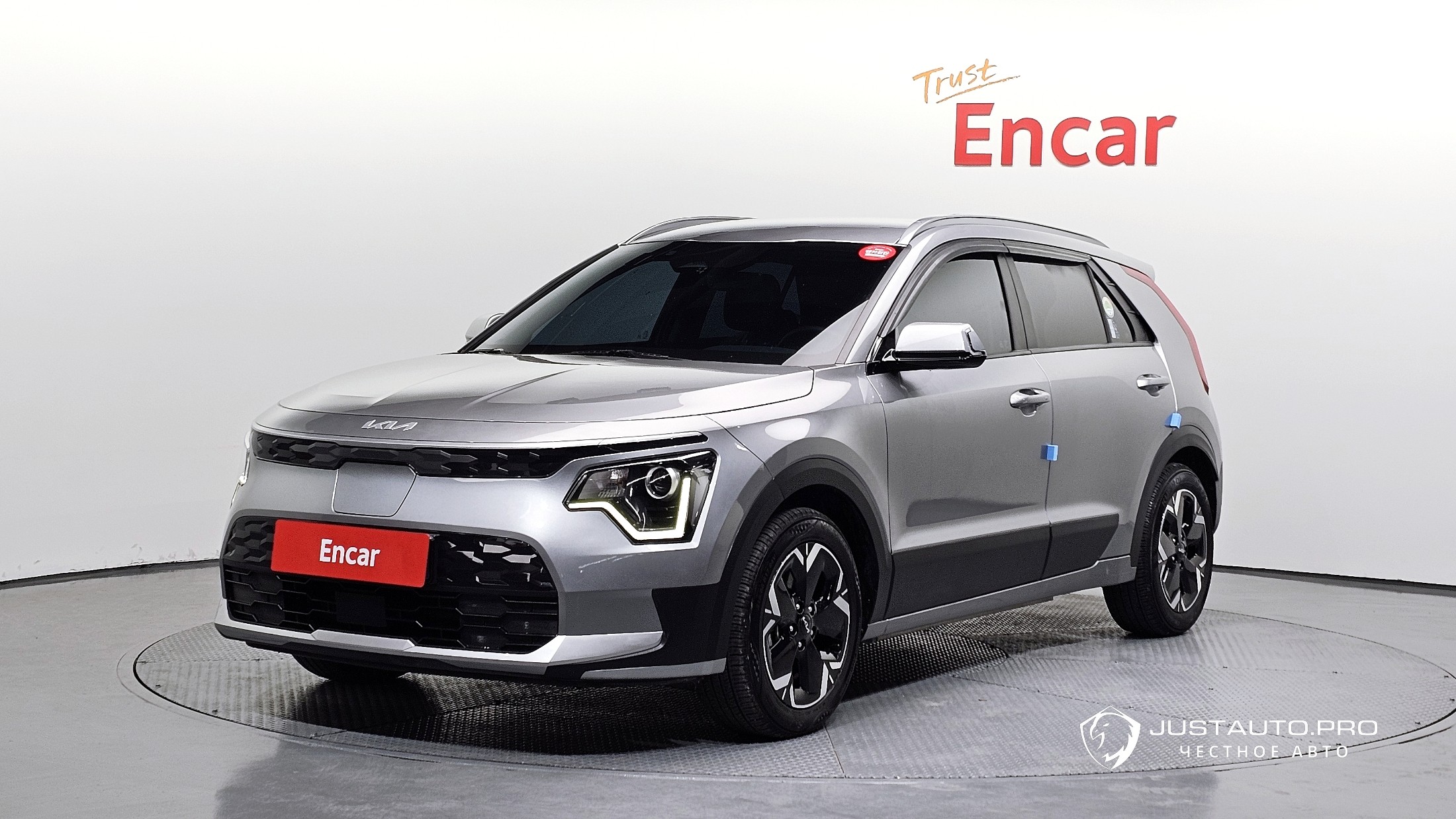 Автомобиль Kia Niro