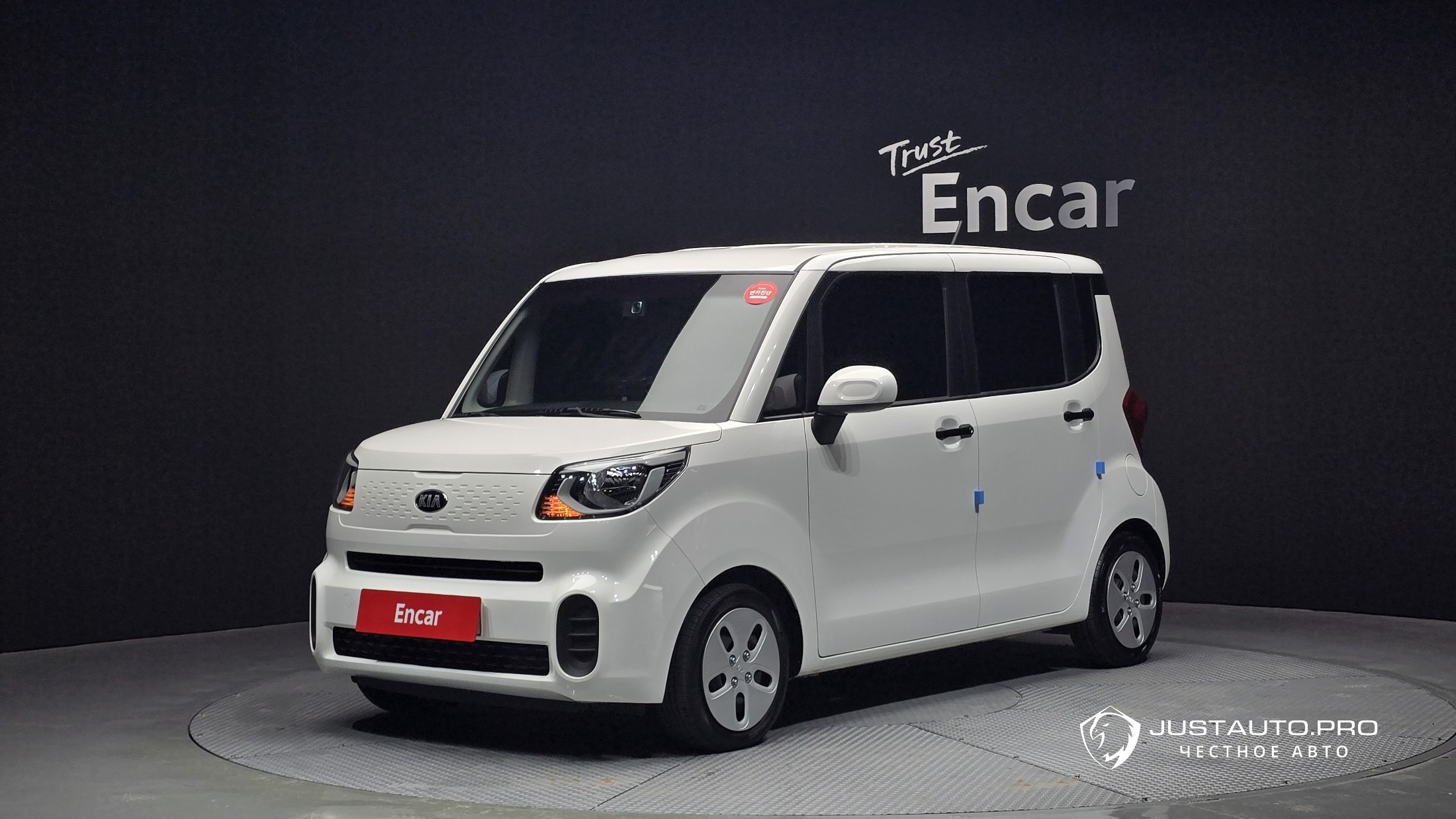 Автомобиль Kia RAY