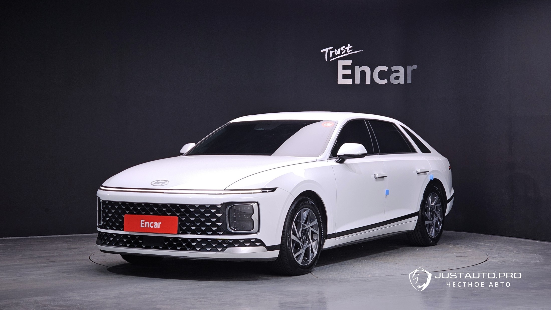 Автомобиль Hyundai Grandeur