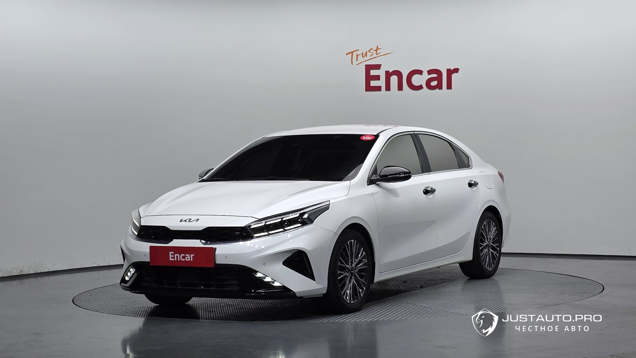 Автомобиль Kia K3