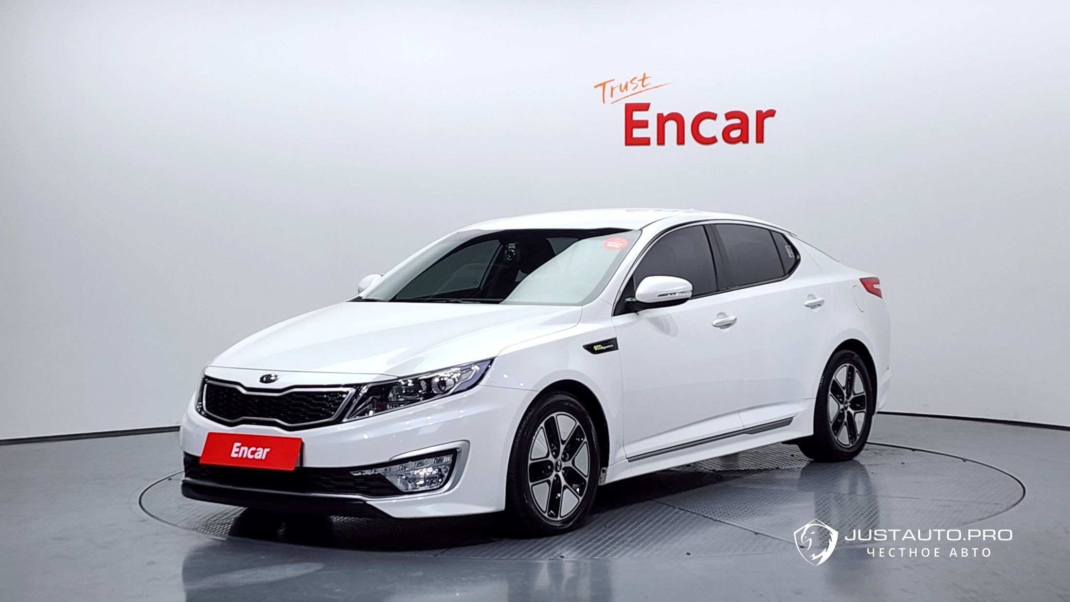 Автомобиль Kia K5