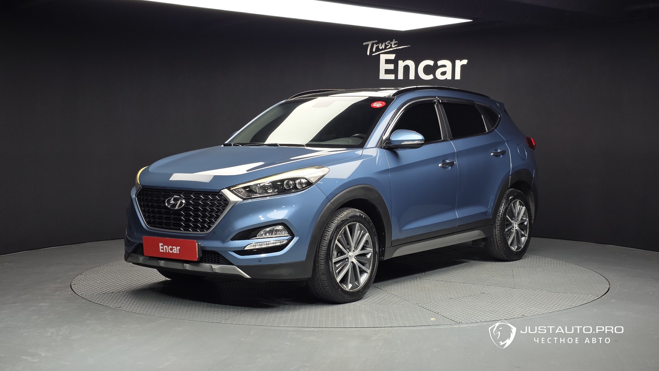 Автомобиль Hyundai Tucson