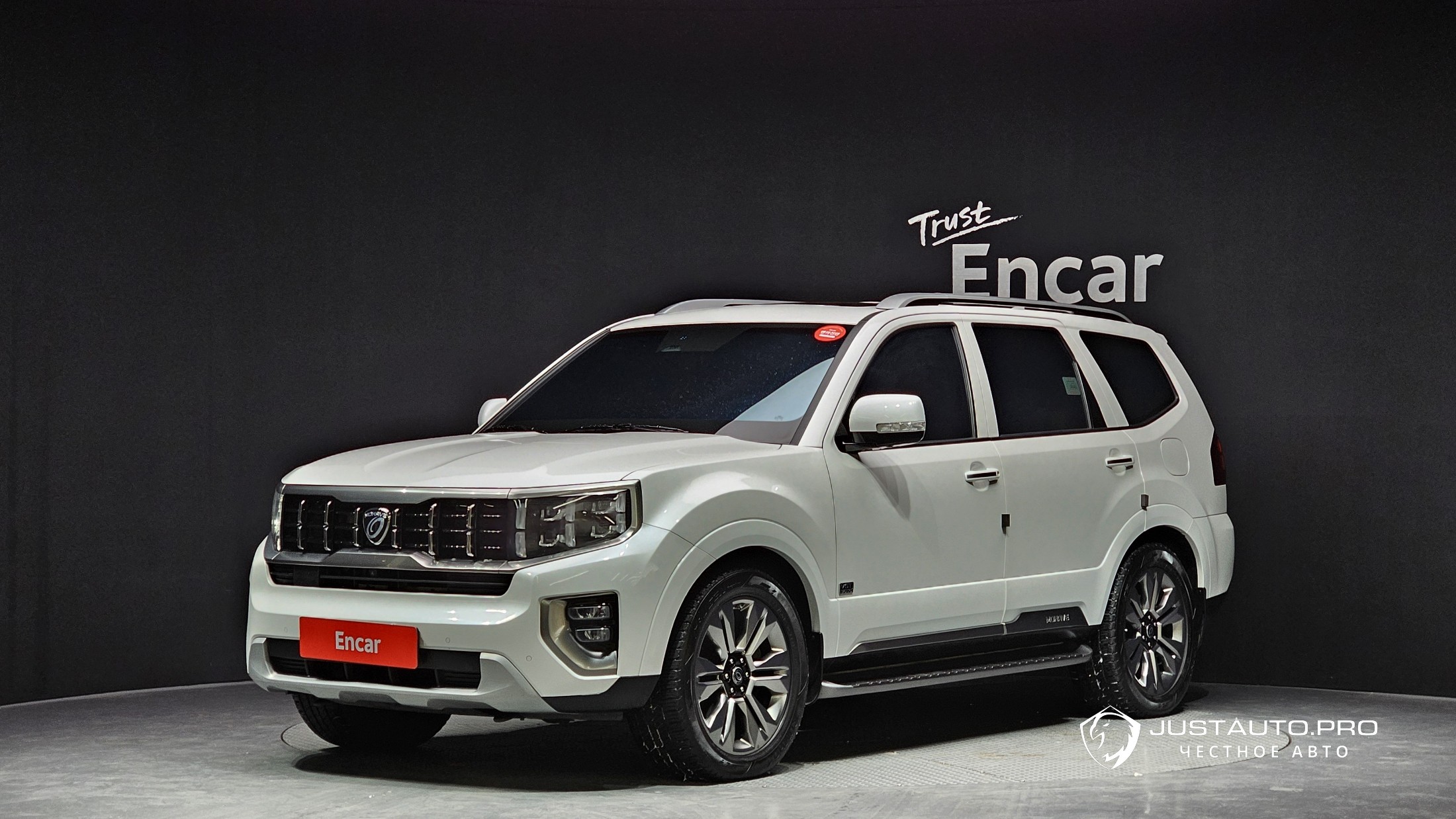 Автомобиль Kia Mohave