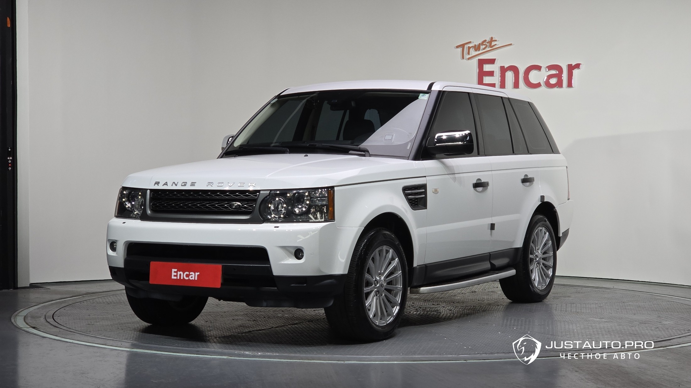 Автомобиль Land Rover Range Rover Sport