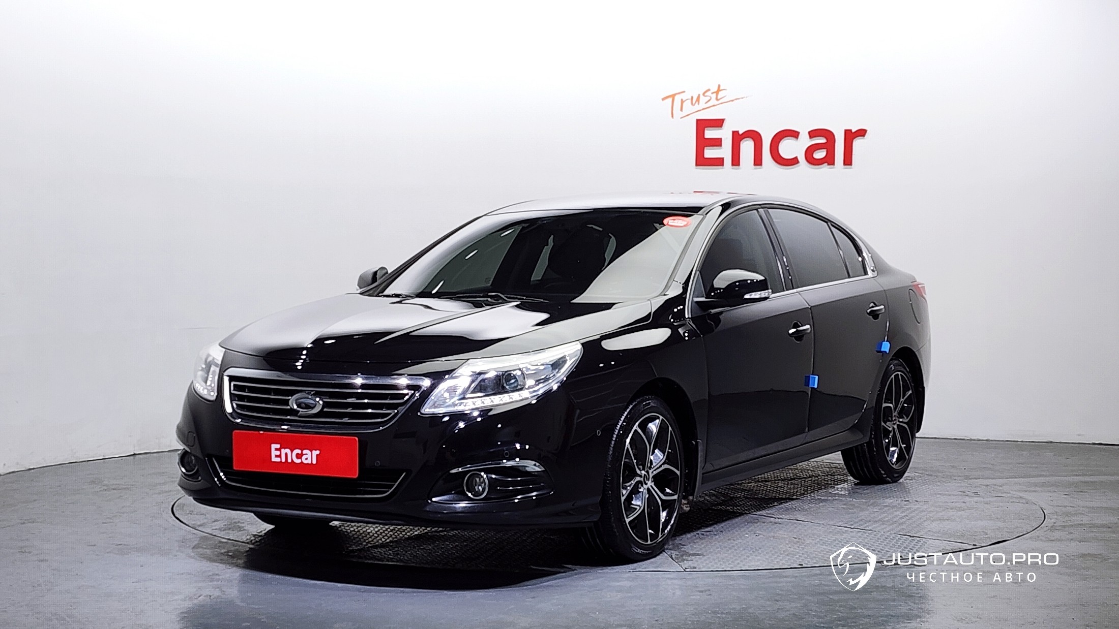 Автомобиль Renault-KoreaSamsung SM5 