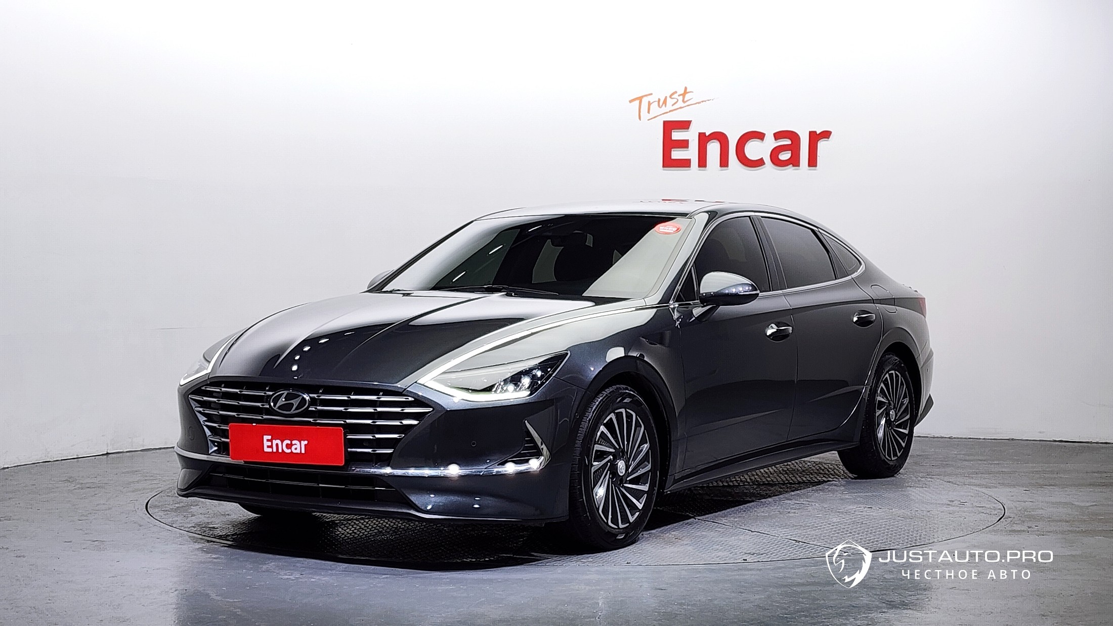 Автомобиль Hyundai Sonata