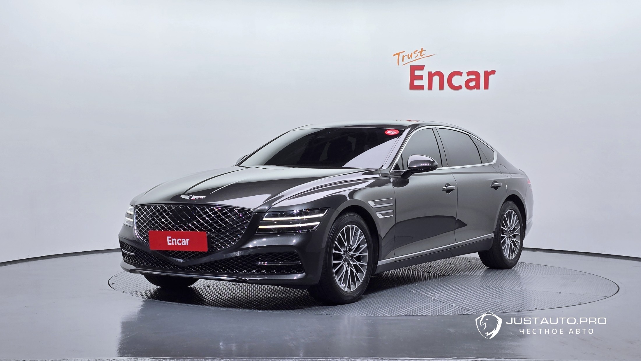 Автомобиль Genesis G80