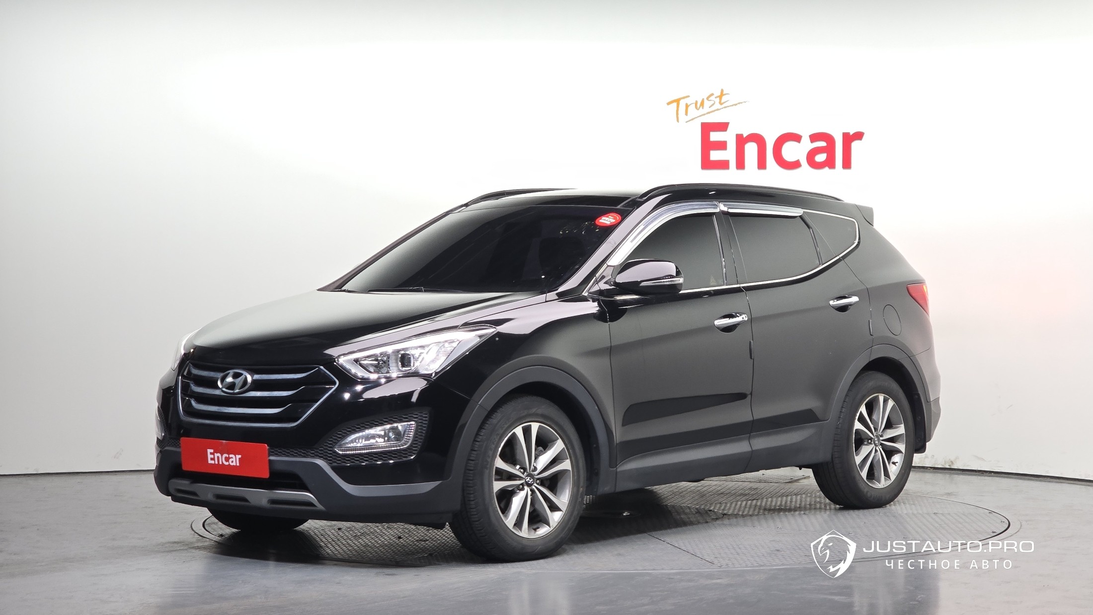 Автомобиль Hyundai Santafe