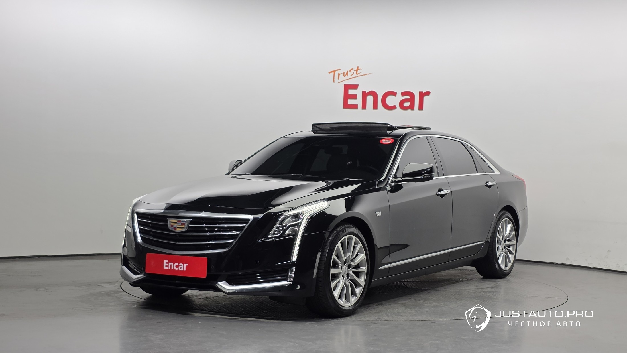 Автомобиль Cadillac CT6