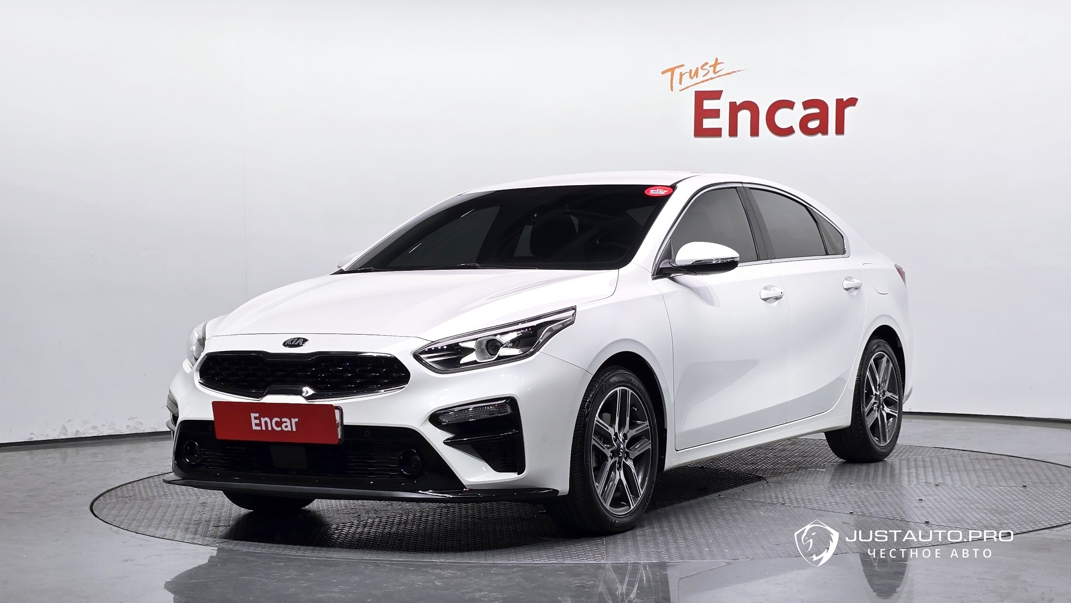 Автомобиль Kia K3