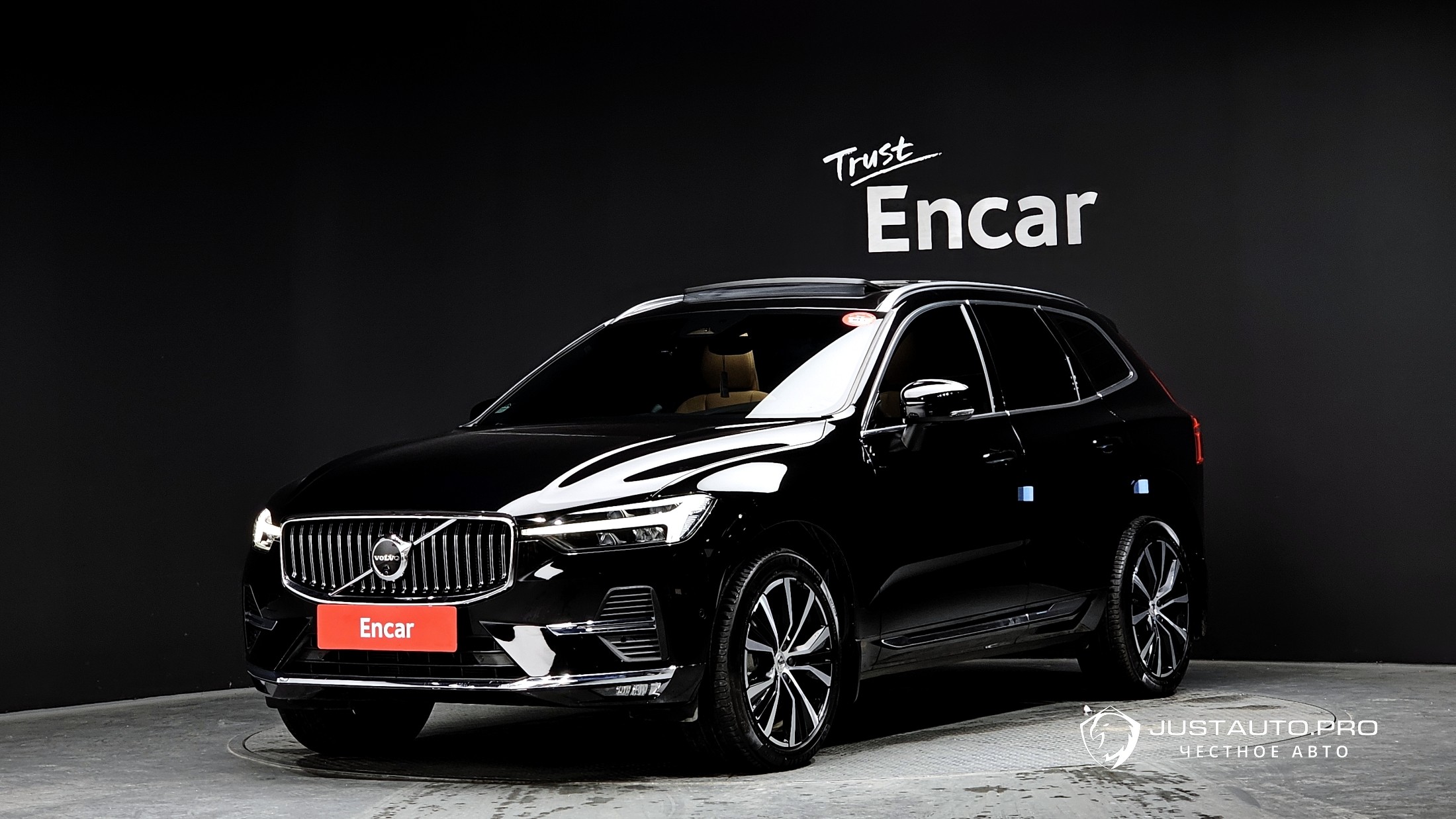 Автомобиль Volvo XC60