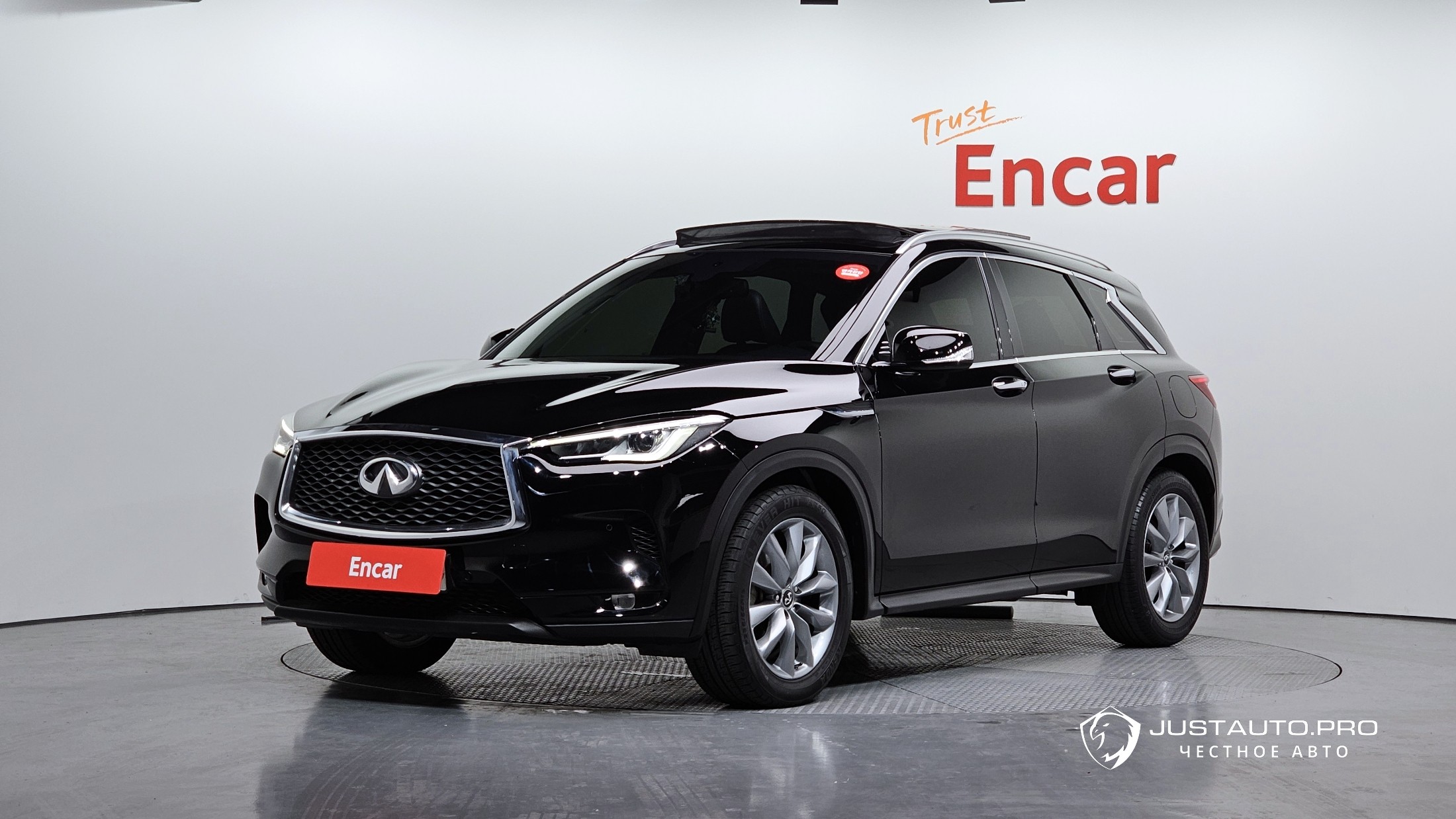 Автомобиль Infiniti QX50