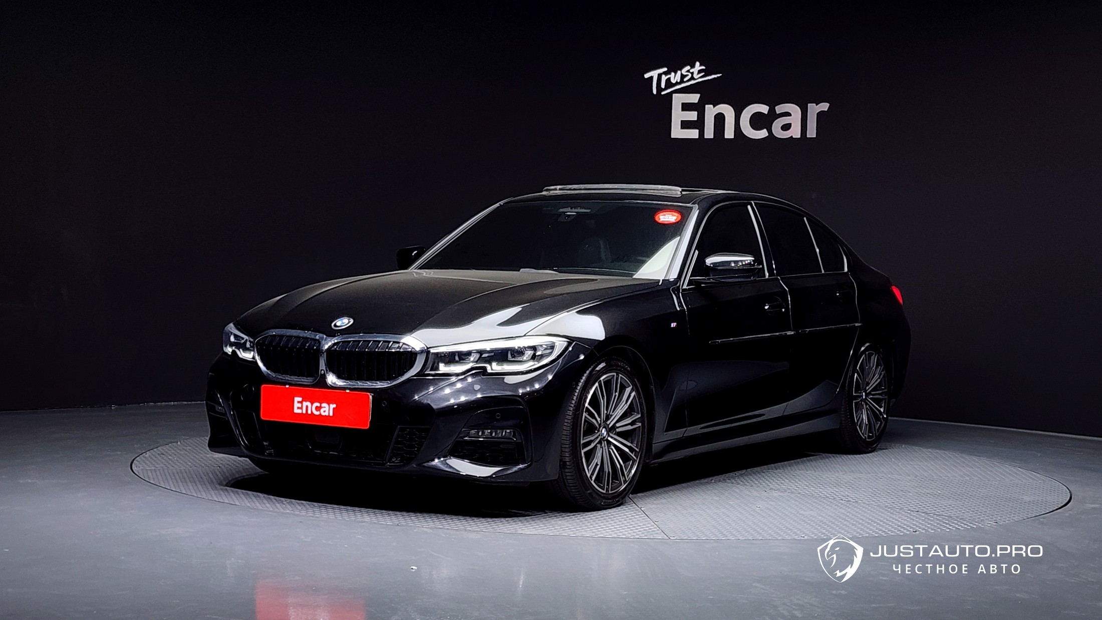 Автомобиль BMW 3-Series