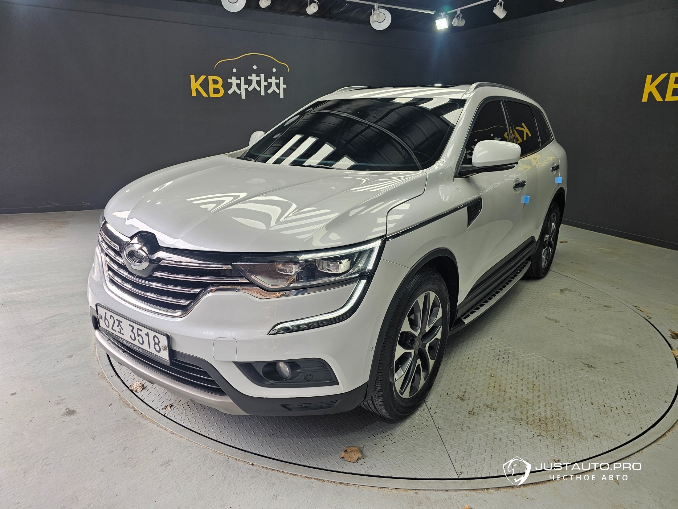 Автомобиль Renault-KoreaSamsung QM6