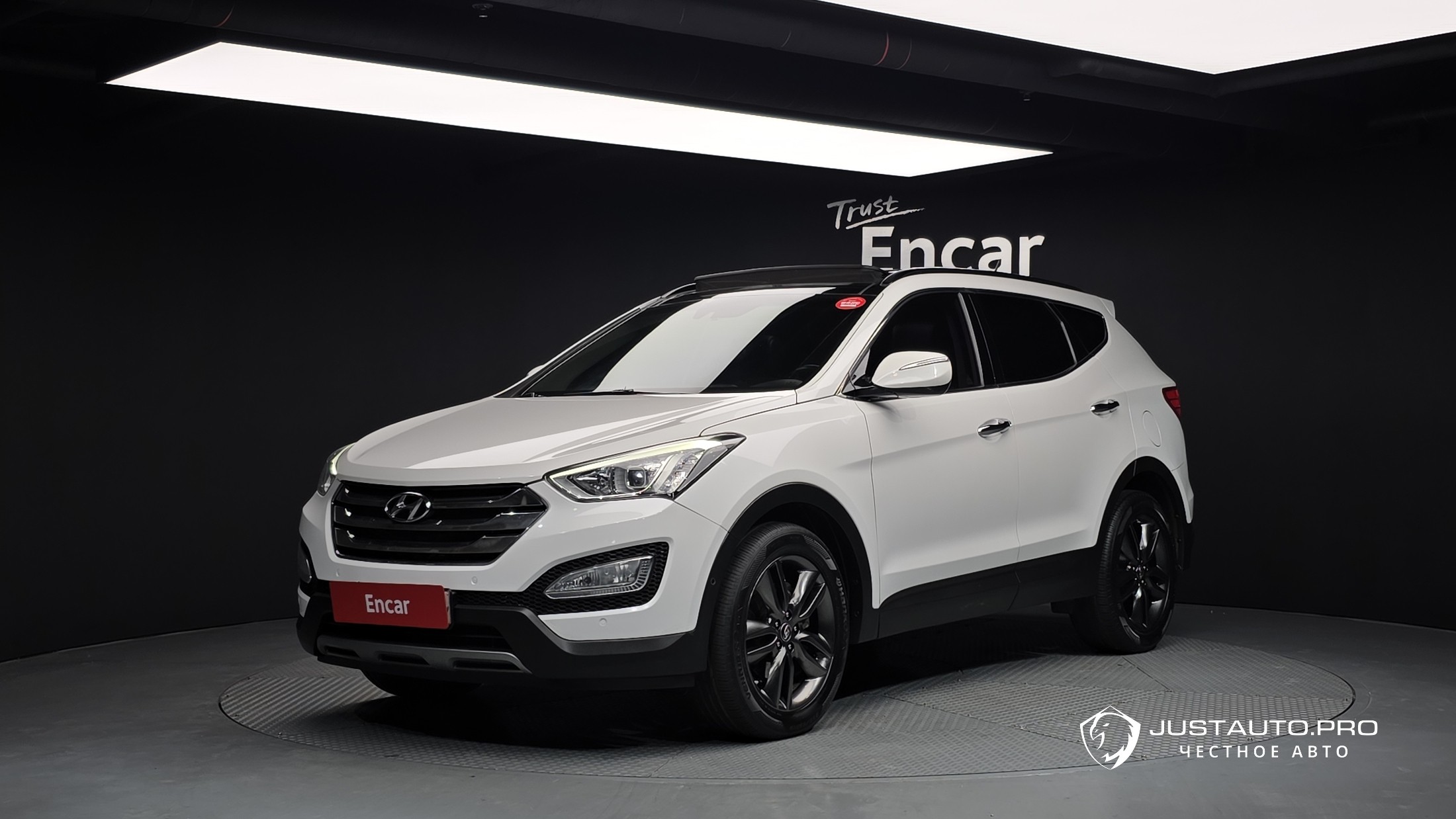 Автомобиль Hyundai Santafe