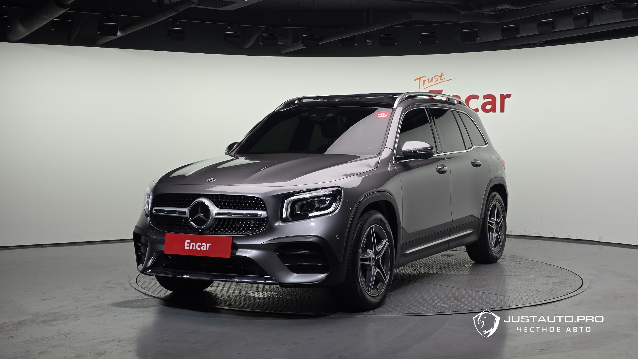 Автомобиль Mercedes-Benz GLB-Class