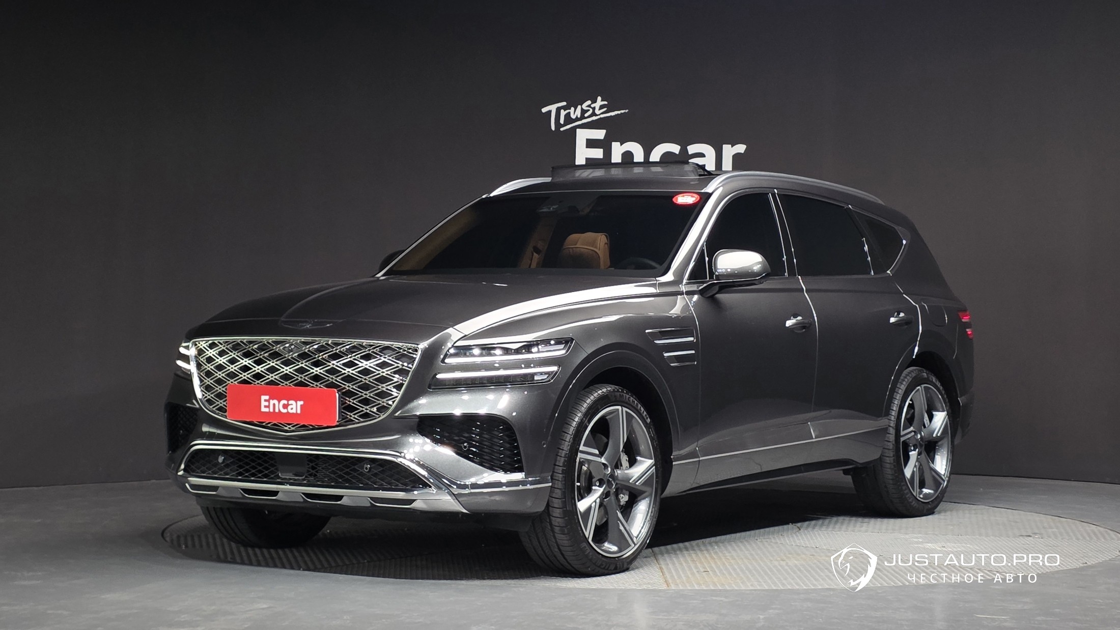 Автомобиль Genesis GV80