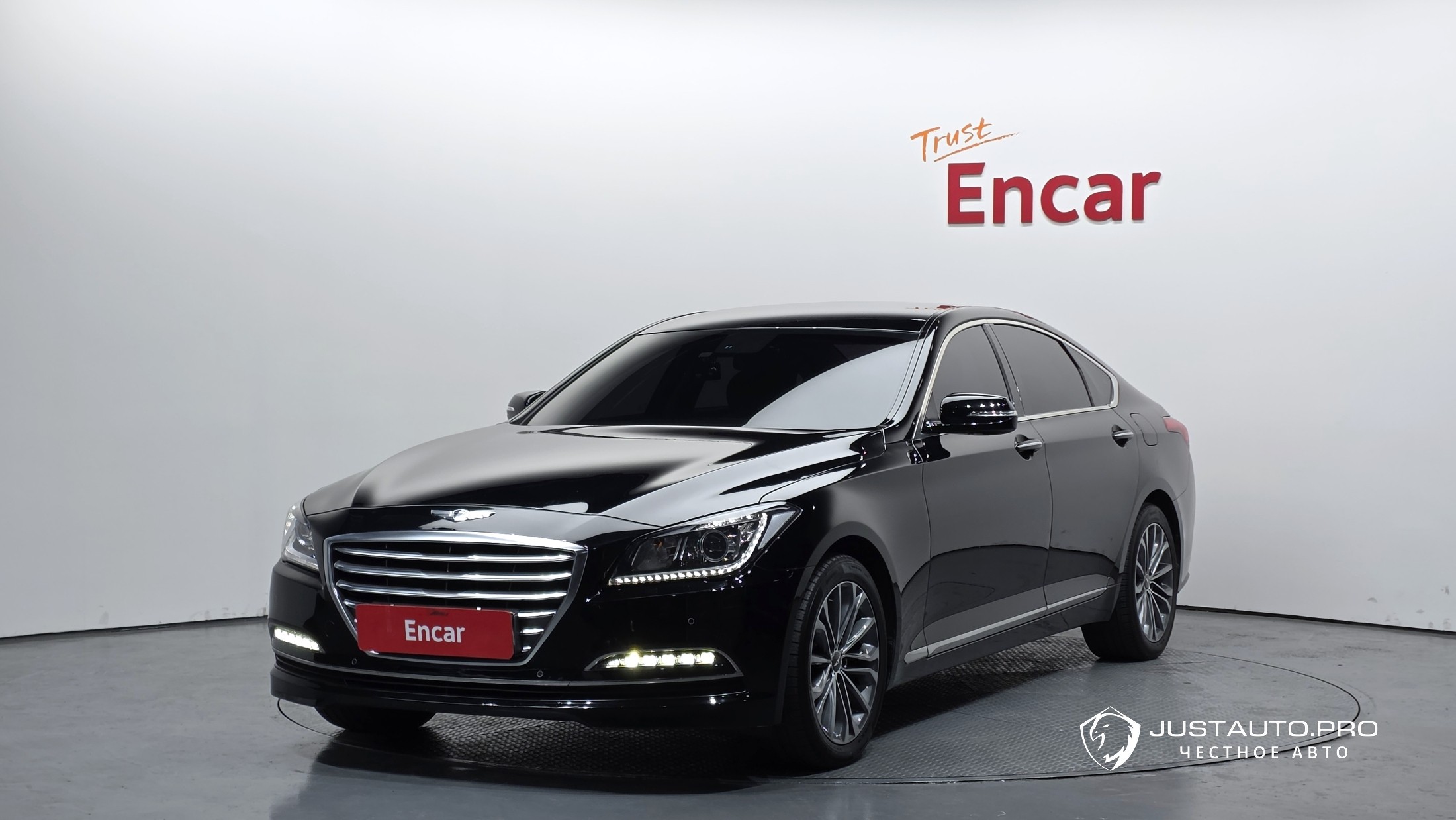 Автомобиль Hyundai Genesis