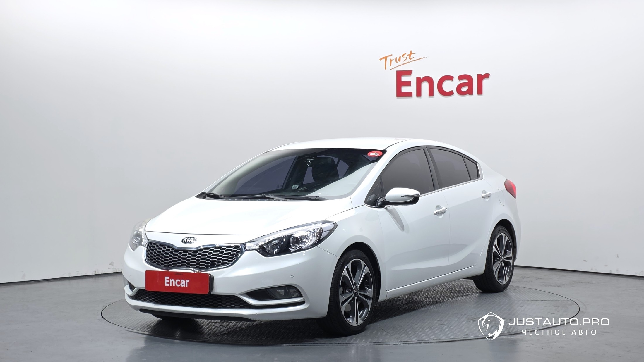 Автомобиль Kia K3