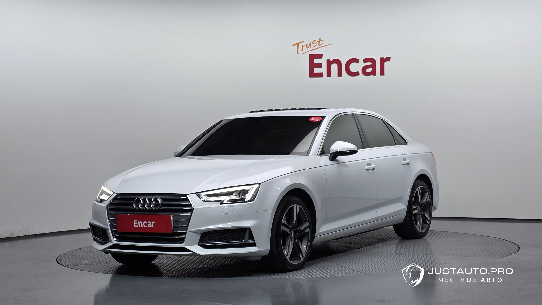 Автомобиль Audi A4