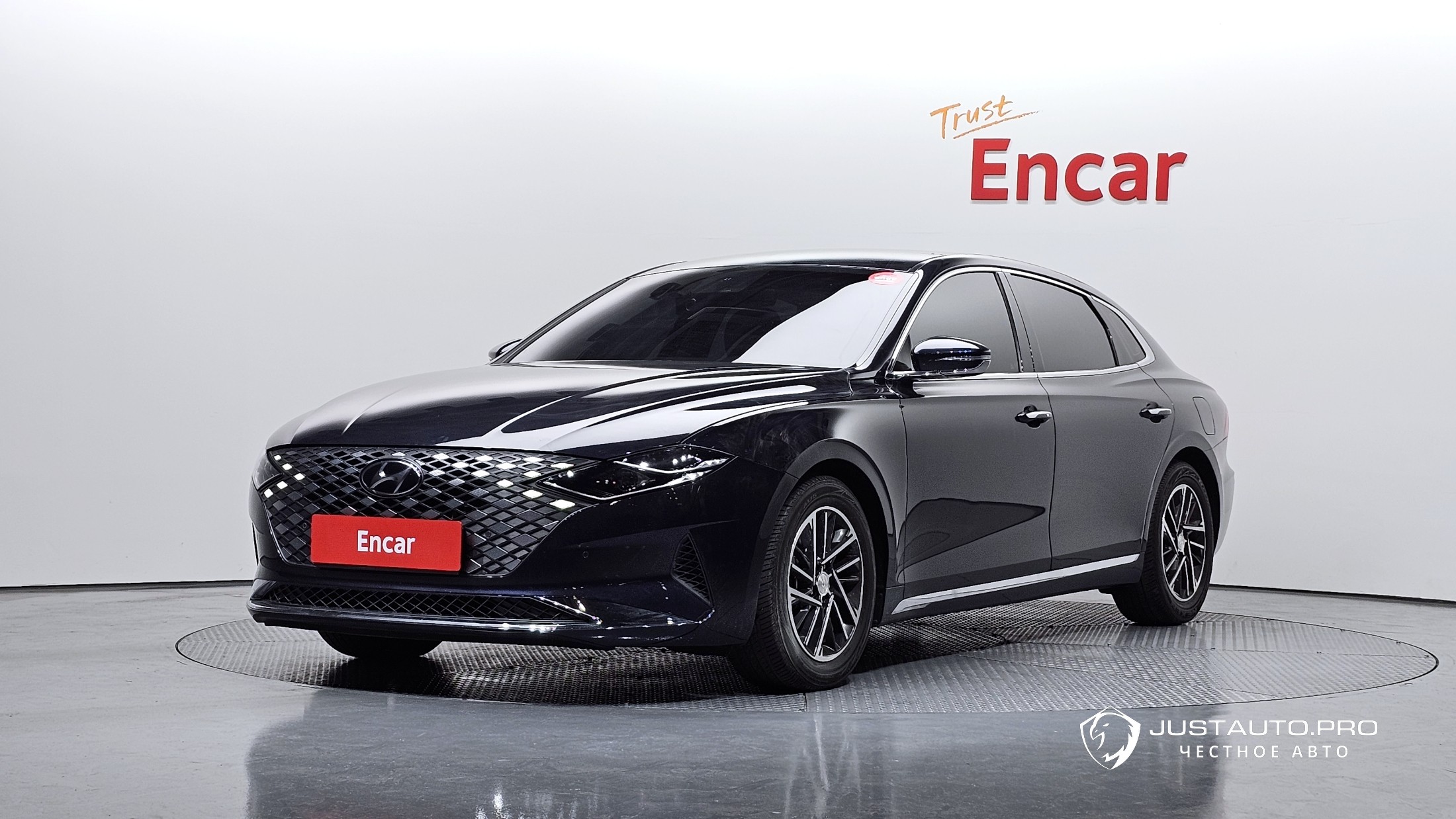 Автомобиль Hyundai Grandeur