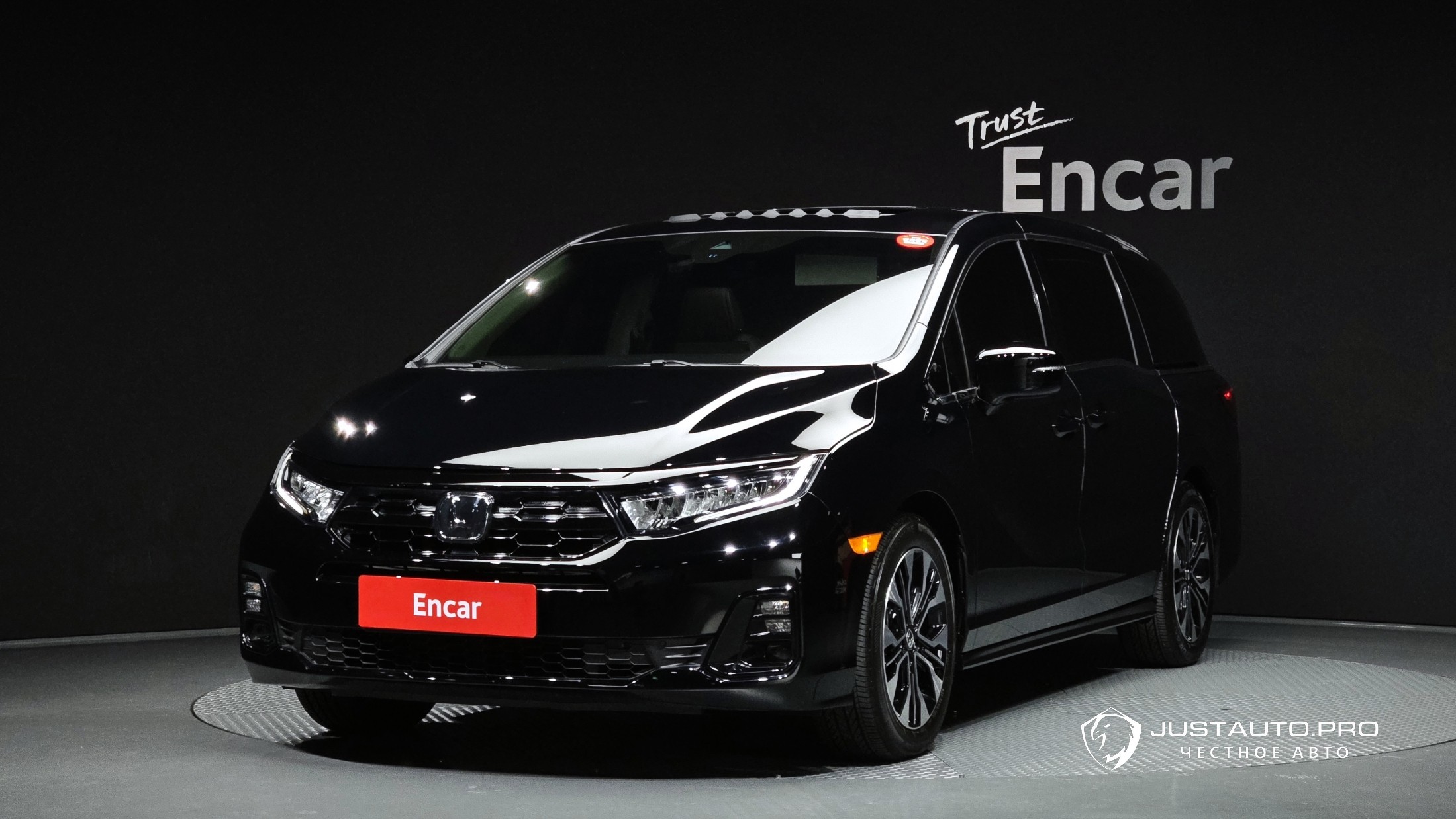 Автомобиль Honda Odyssey