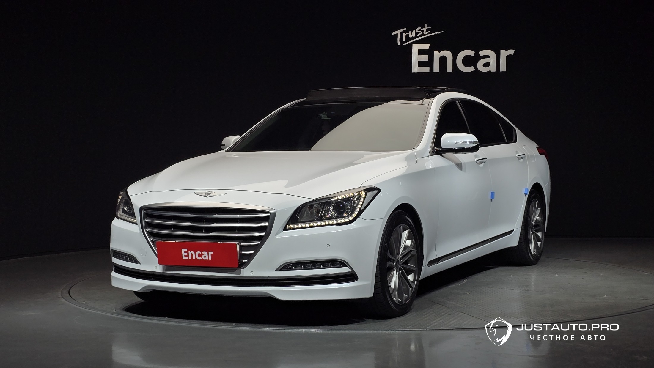 Автомобиль Hyundai Genesis