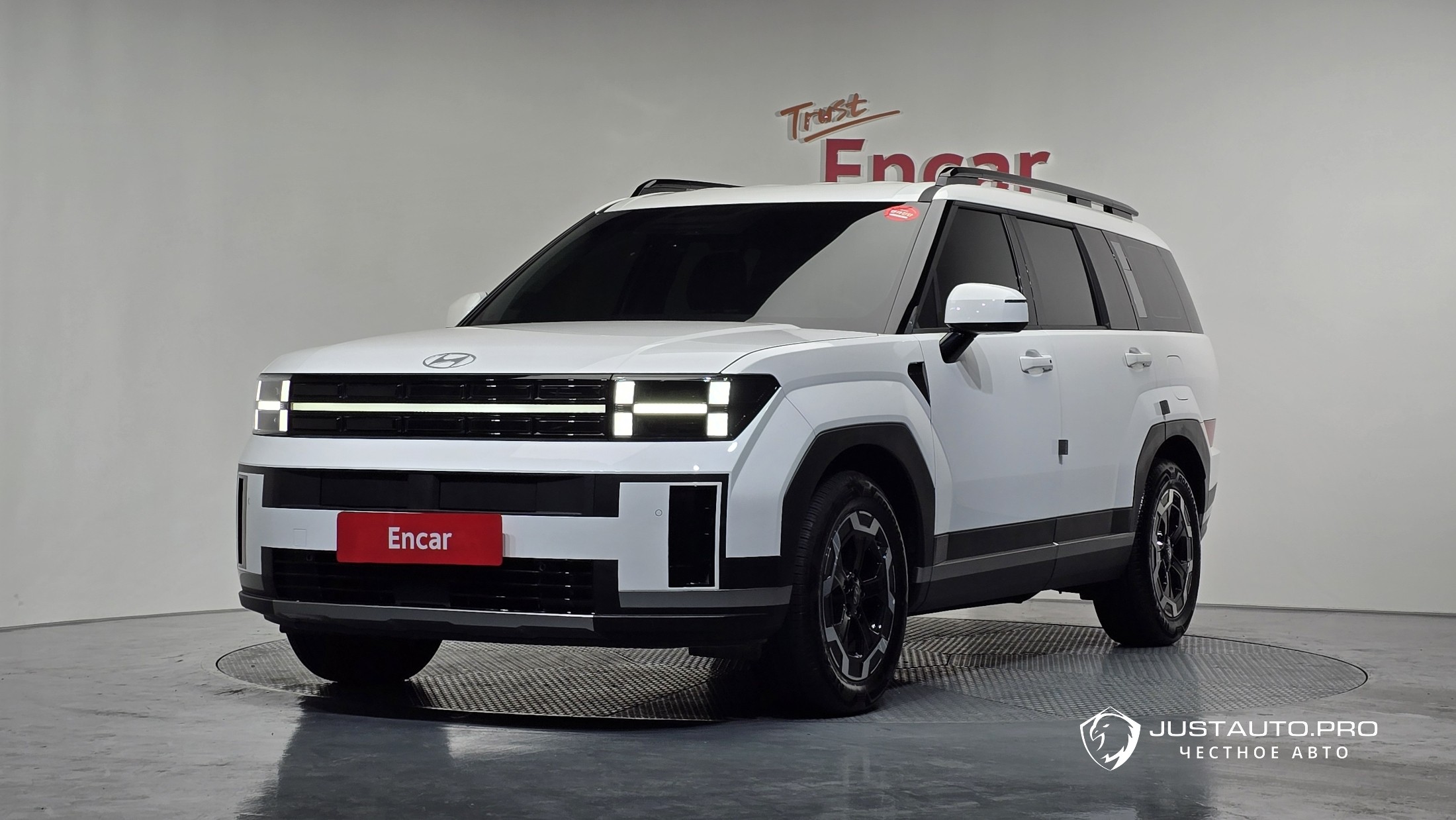 Автомобиль Hyundai Santafe