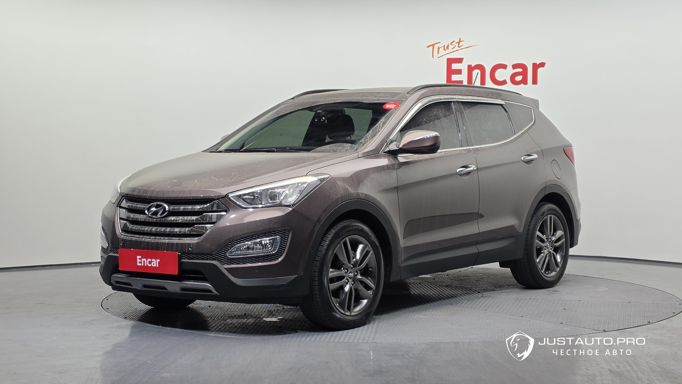 Автомобиль Hyundai Santafe