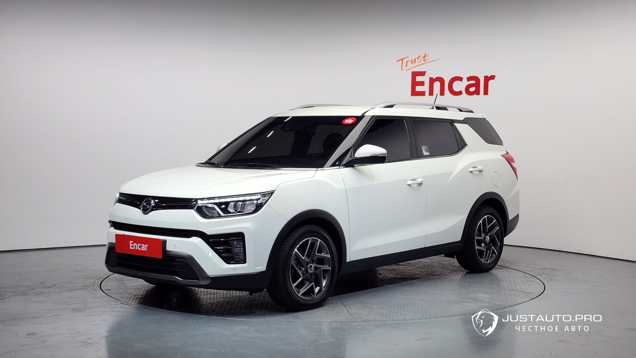 Автомобиль KG_Mobility_Ssangyong TIBOLI
