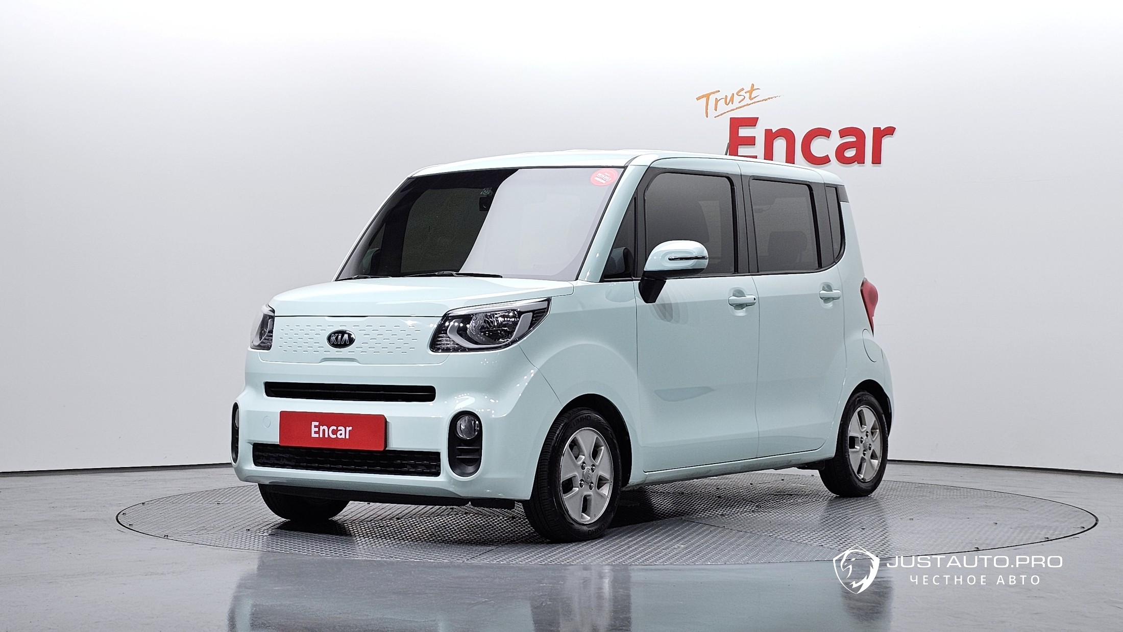 Автомобиль Kia RAY