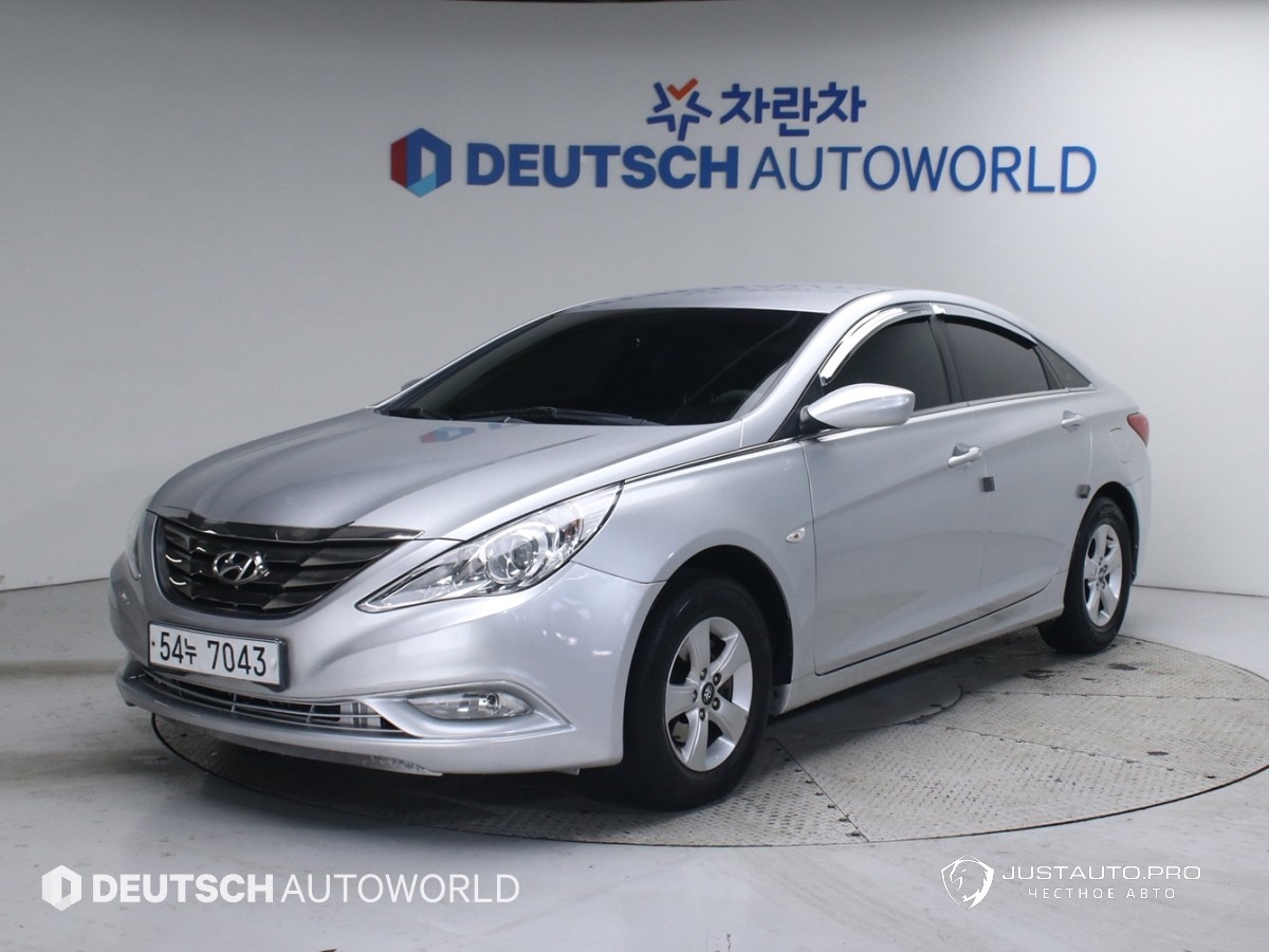 Автомобиль Hyundai Sonata
