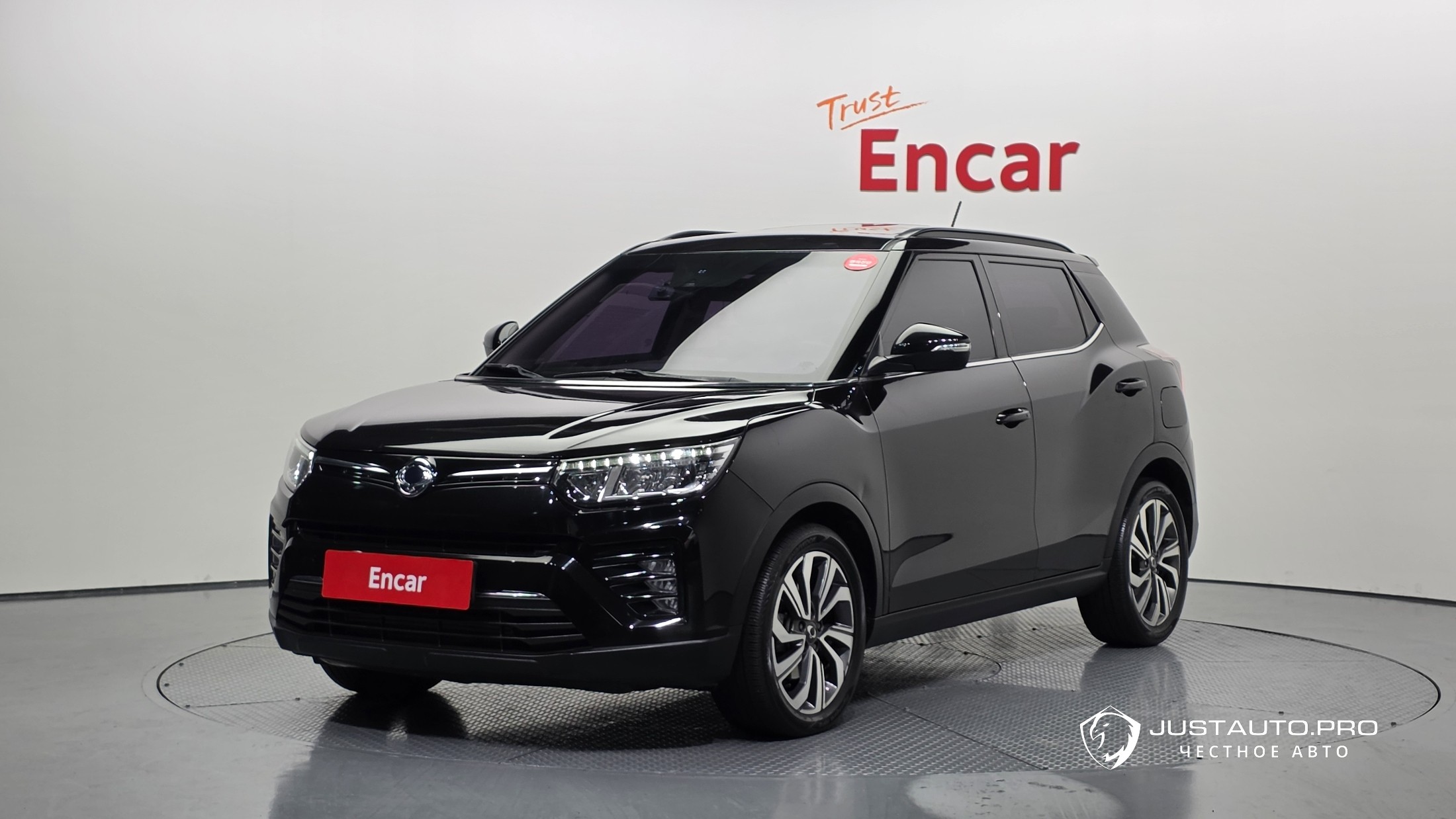 Автомобиль KG_Mobility_Ssangyong TIBOLI