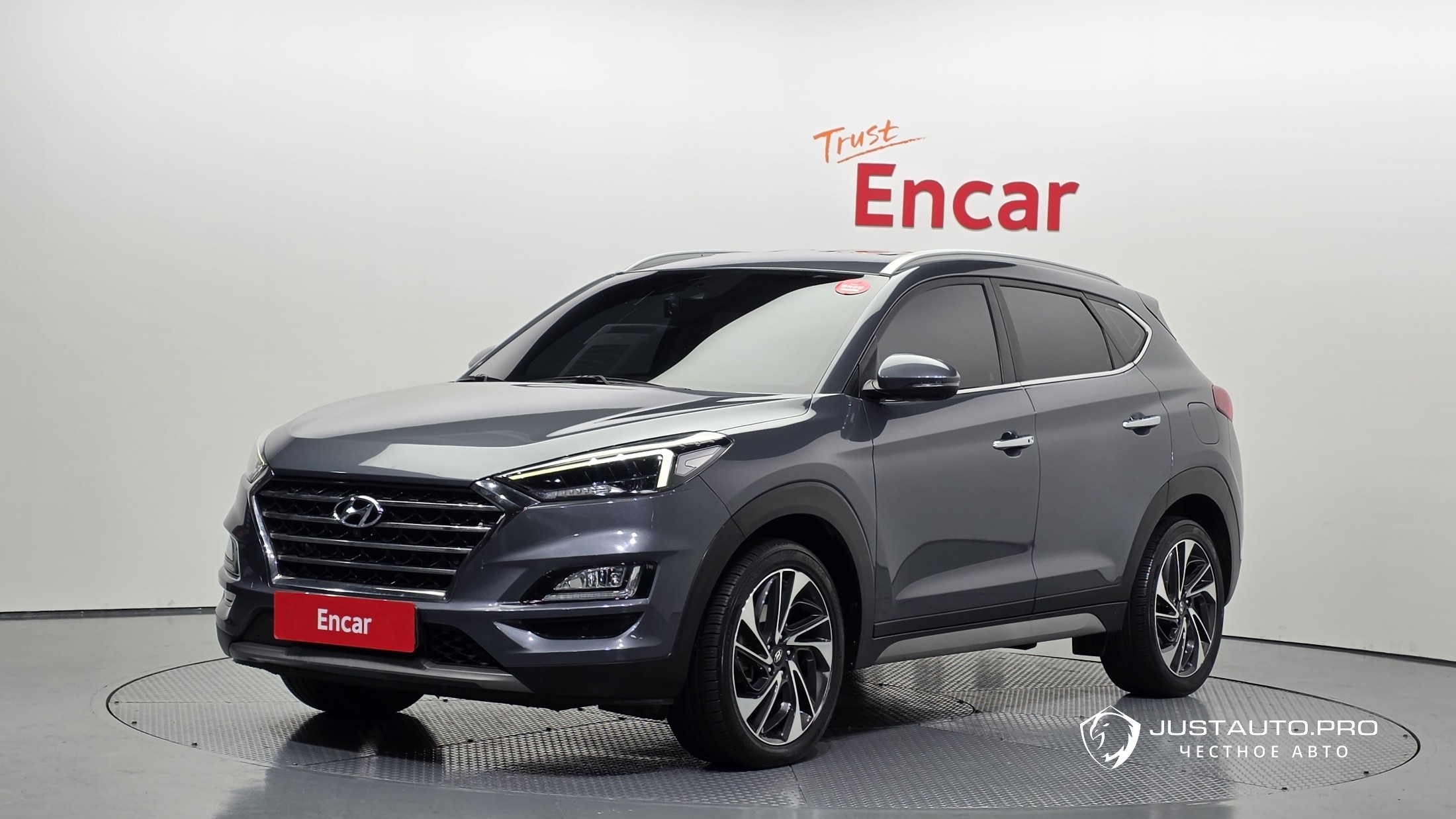 Автомобиль Hyundai Tucson