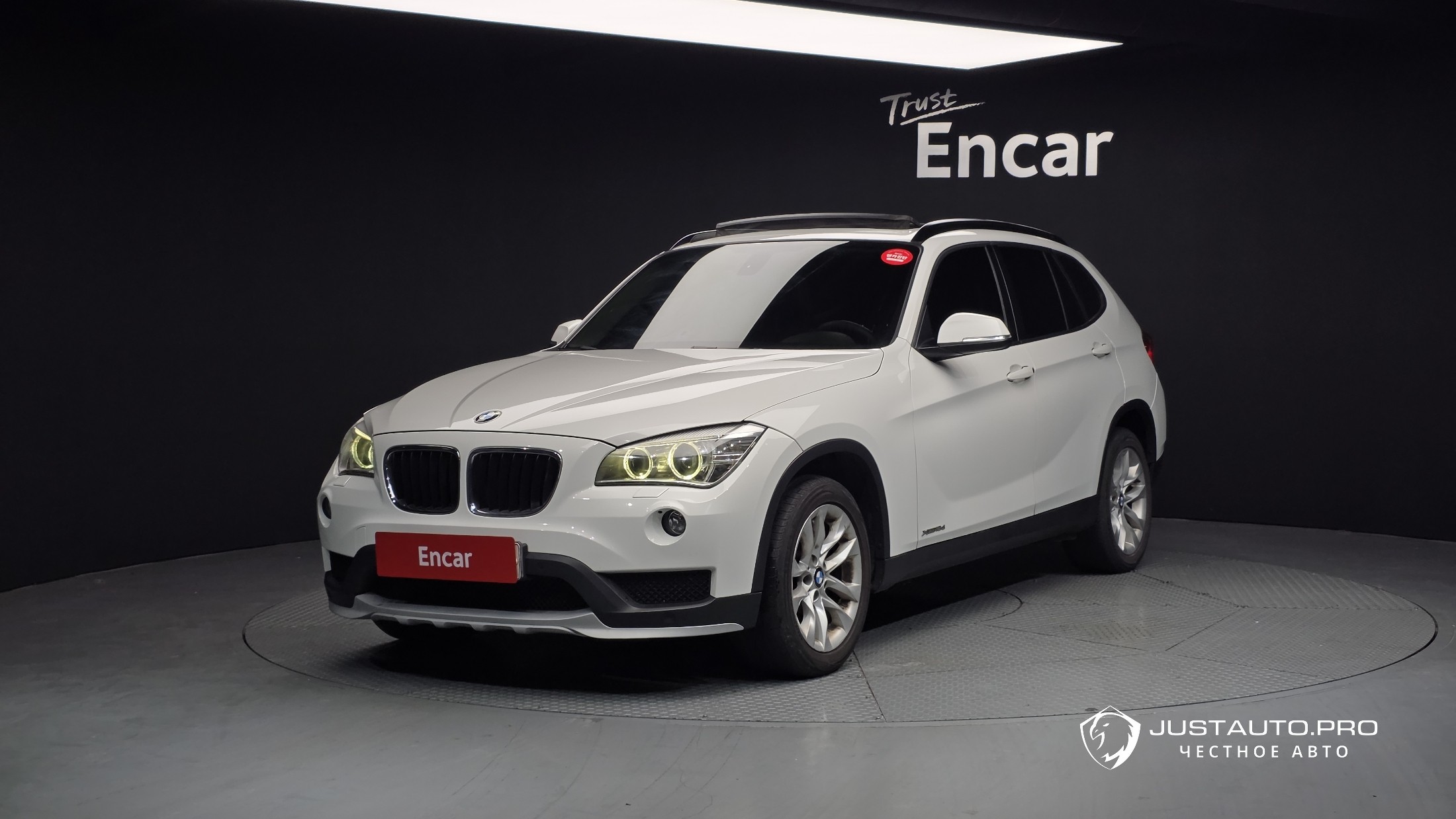 Автомобиль BMW X1
