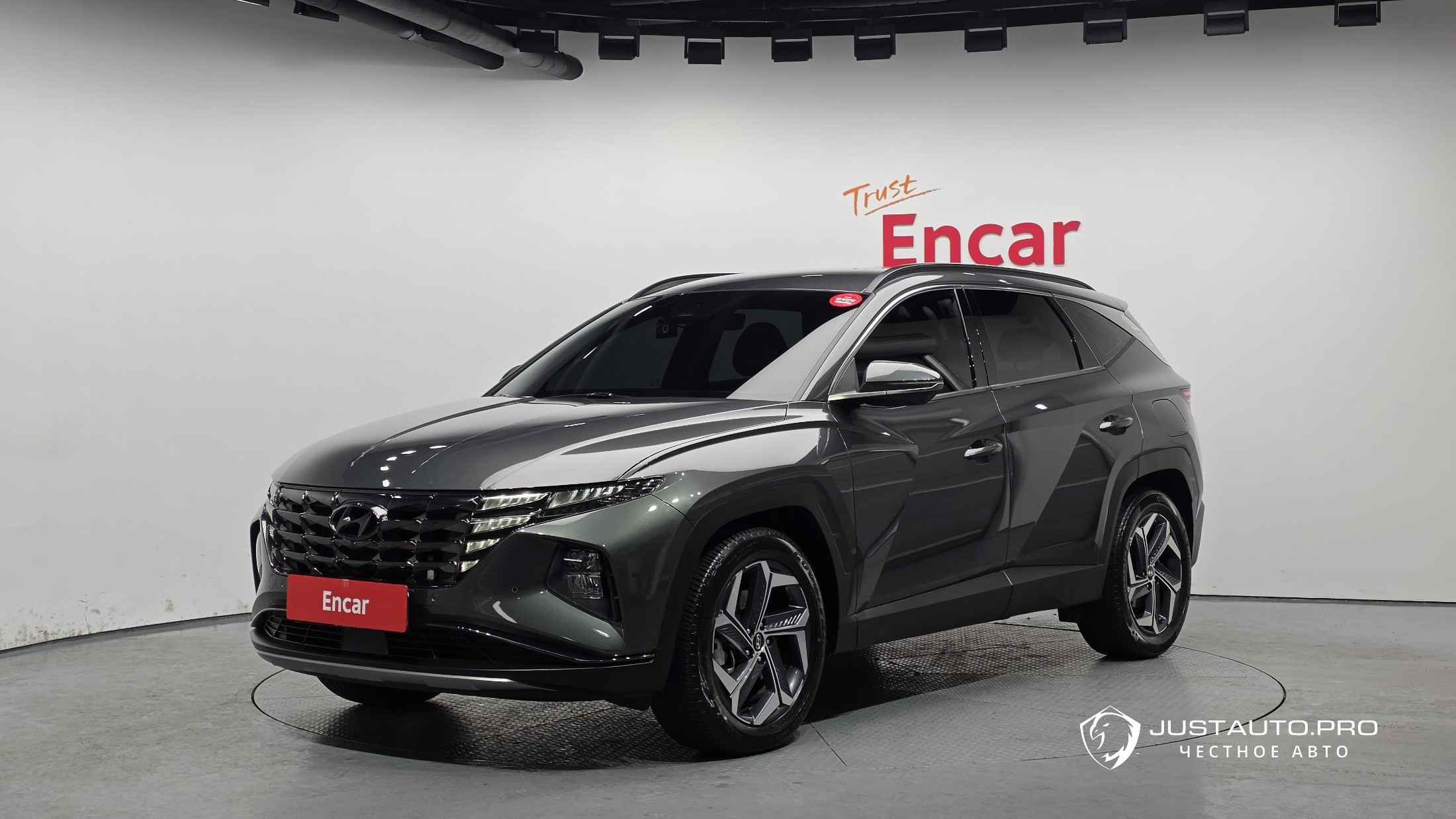 Автомобиль Hyundai Tucson