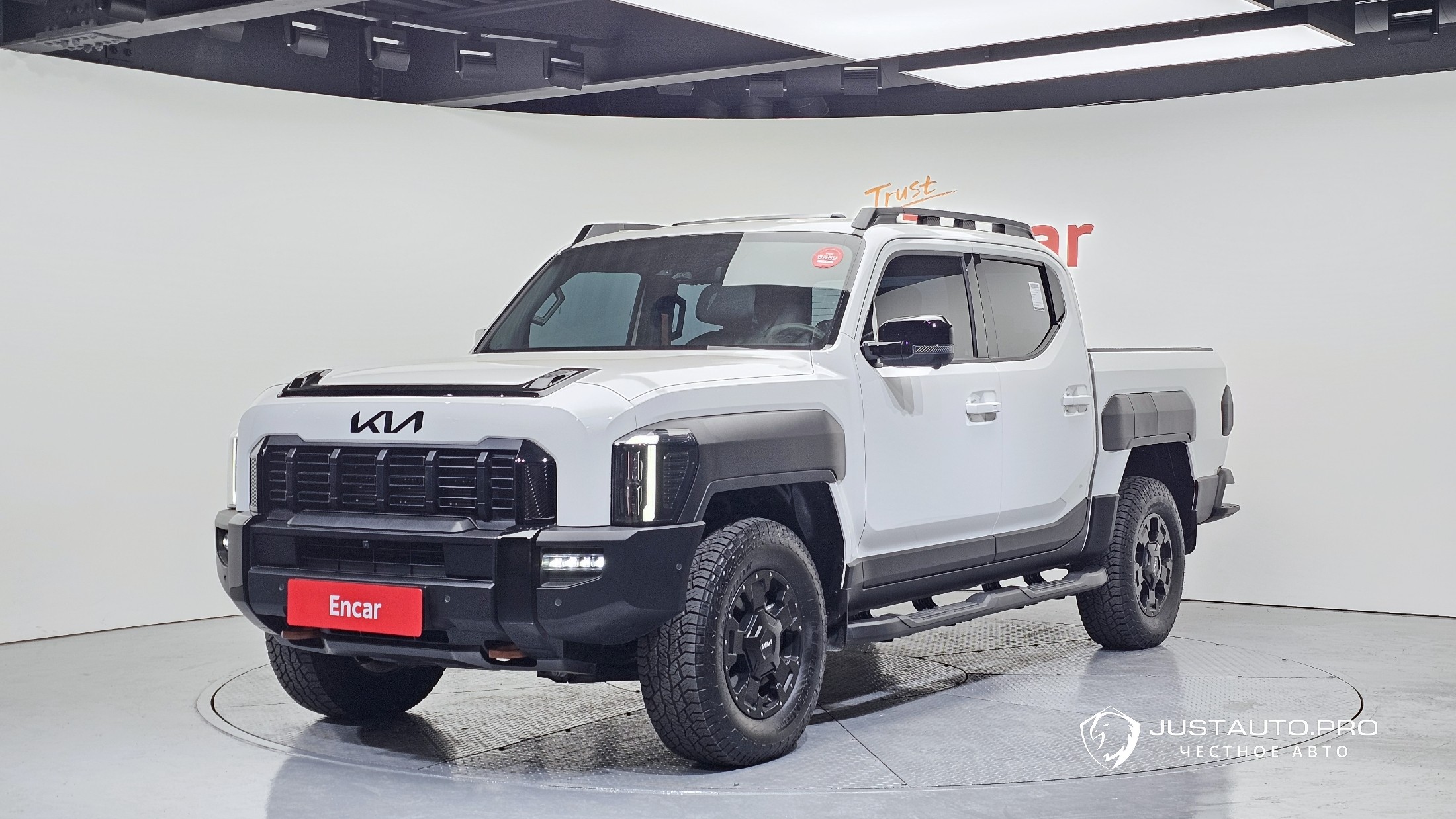 Автомобиль Kia Tasman