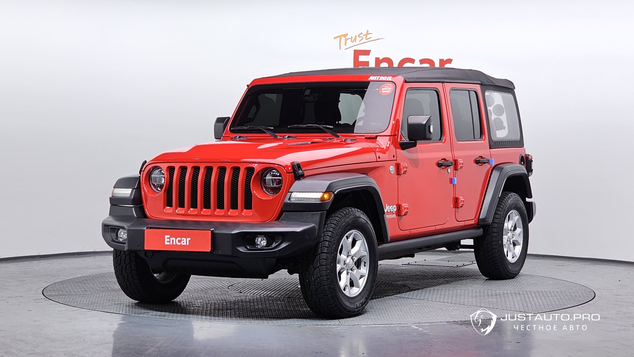 Автомобиль Jeep Wrangler
