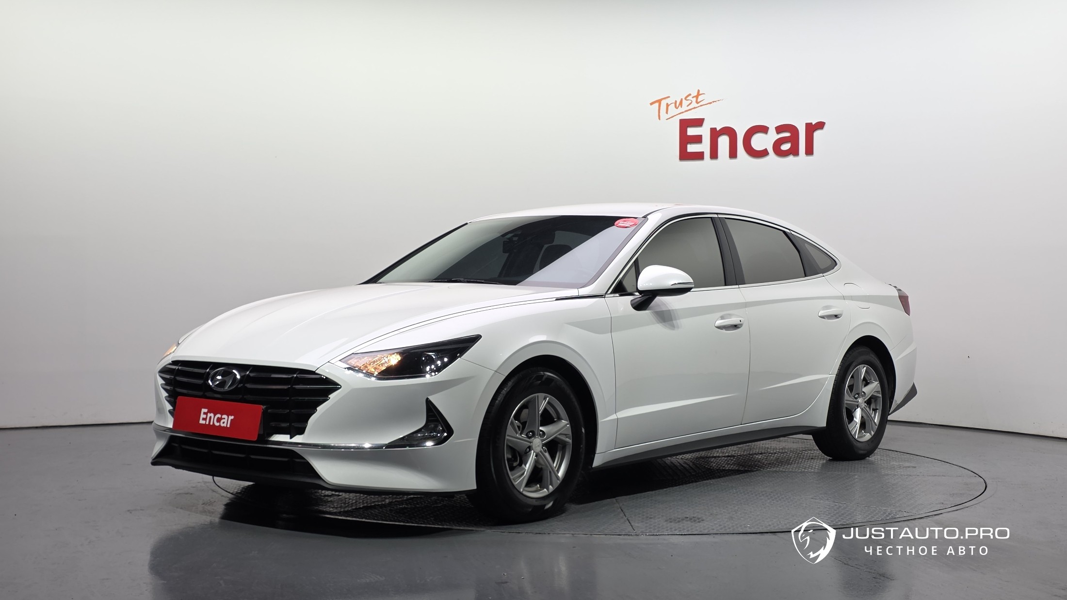 Автомобиль Hyundai Sonata
