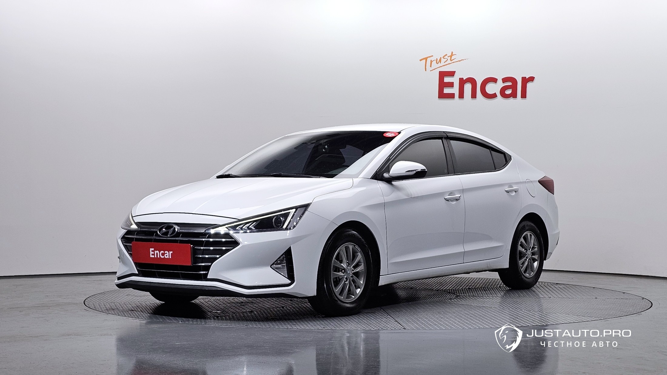 Автомобиль Hyundai AVANTE