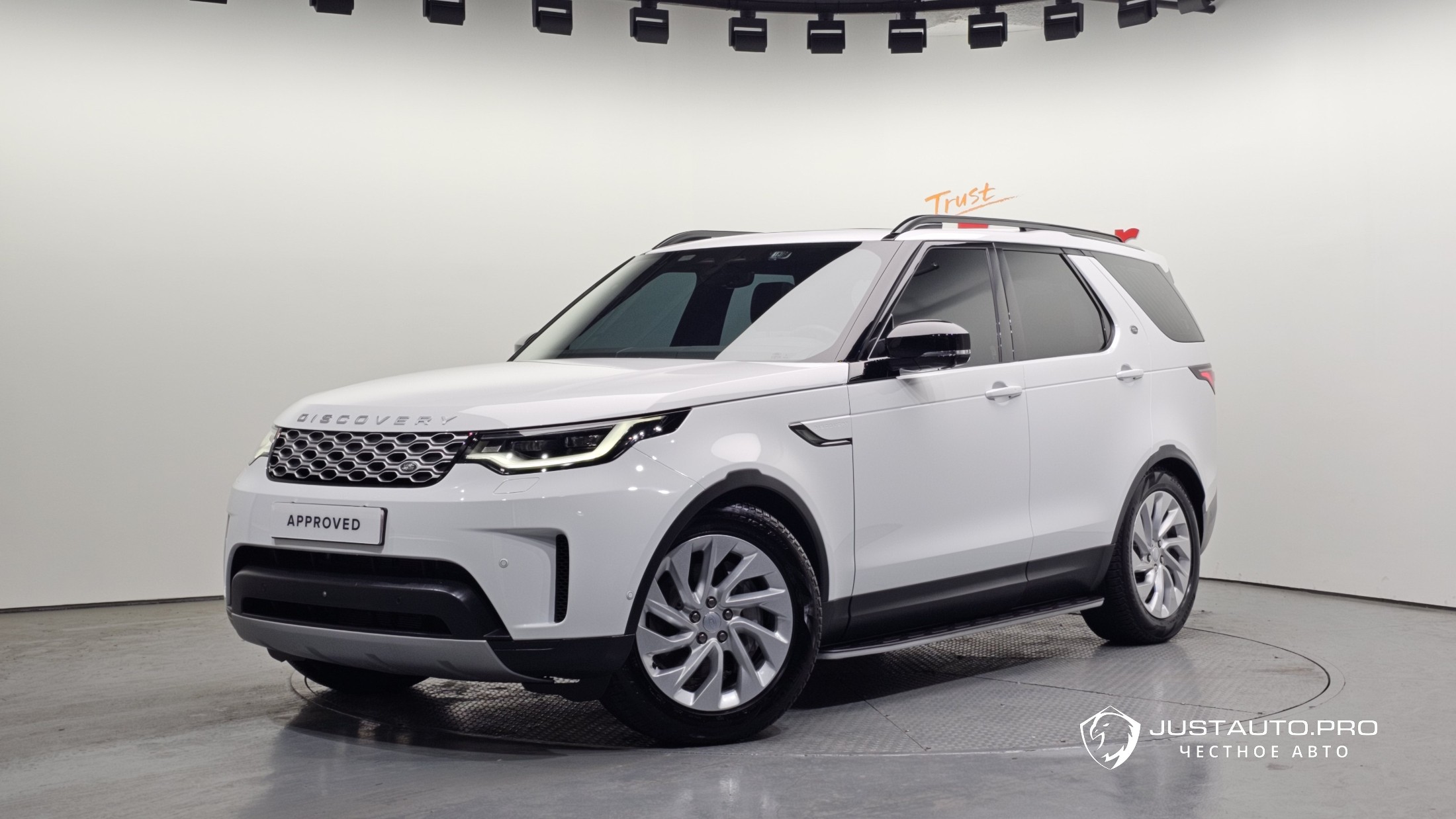 Автомобиль Land Rover Discovery