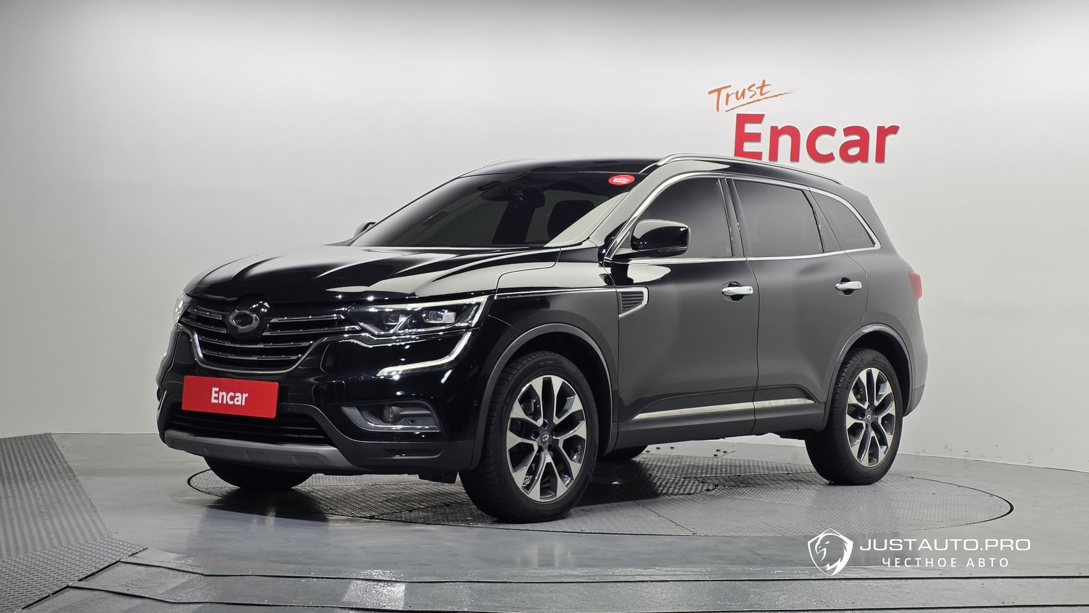 Автомобиль Renault-KoreaSamsung QM6