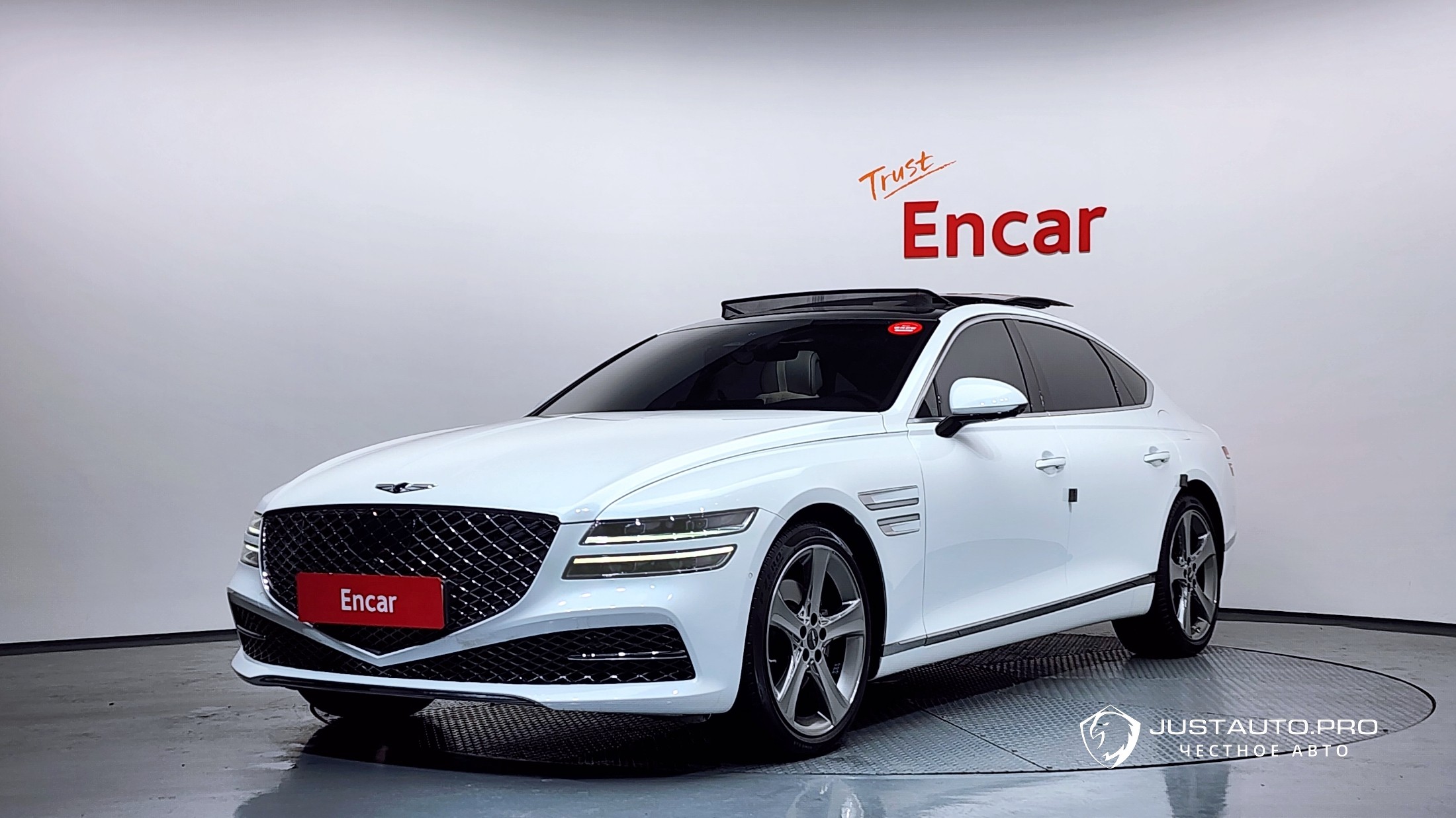 Автомобиль Genesis G80