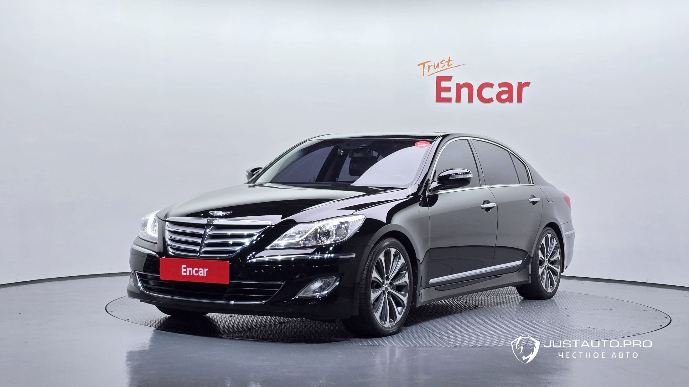 Автомобиль Hyundai Genesis