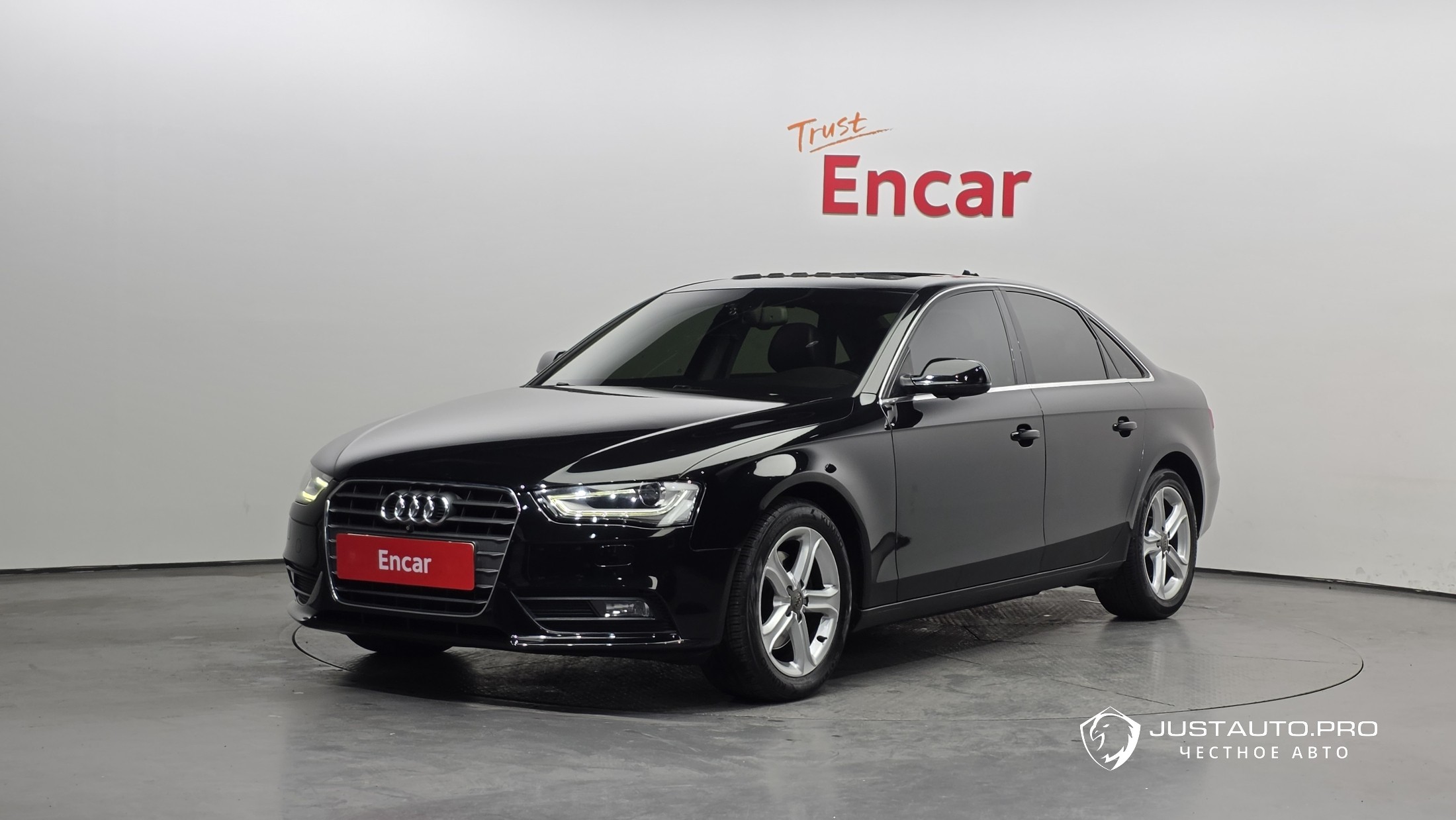 Автомобиль Audi A4